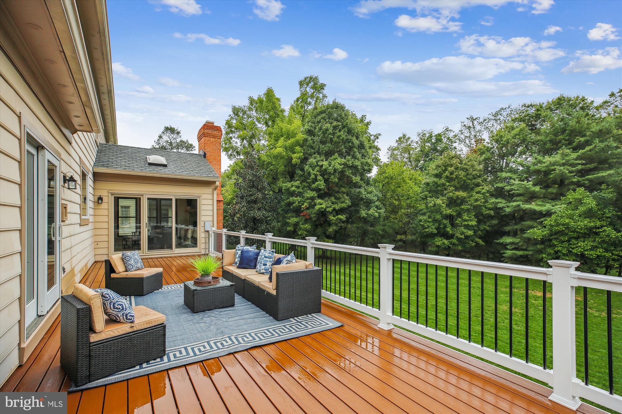 TIMBERLAWN - Residential