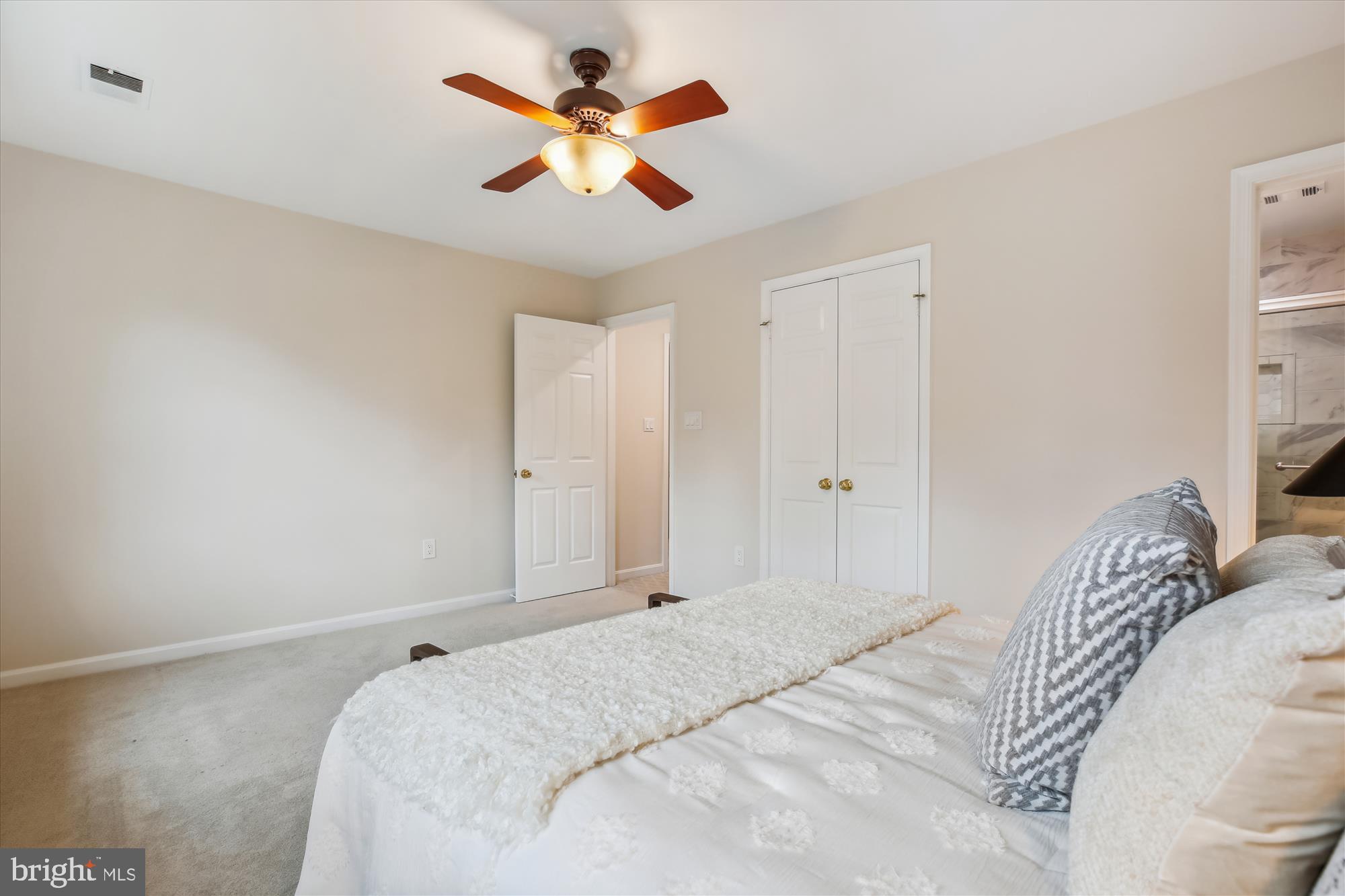 TIMBERLAWN - Residential