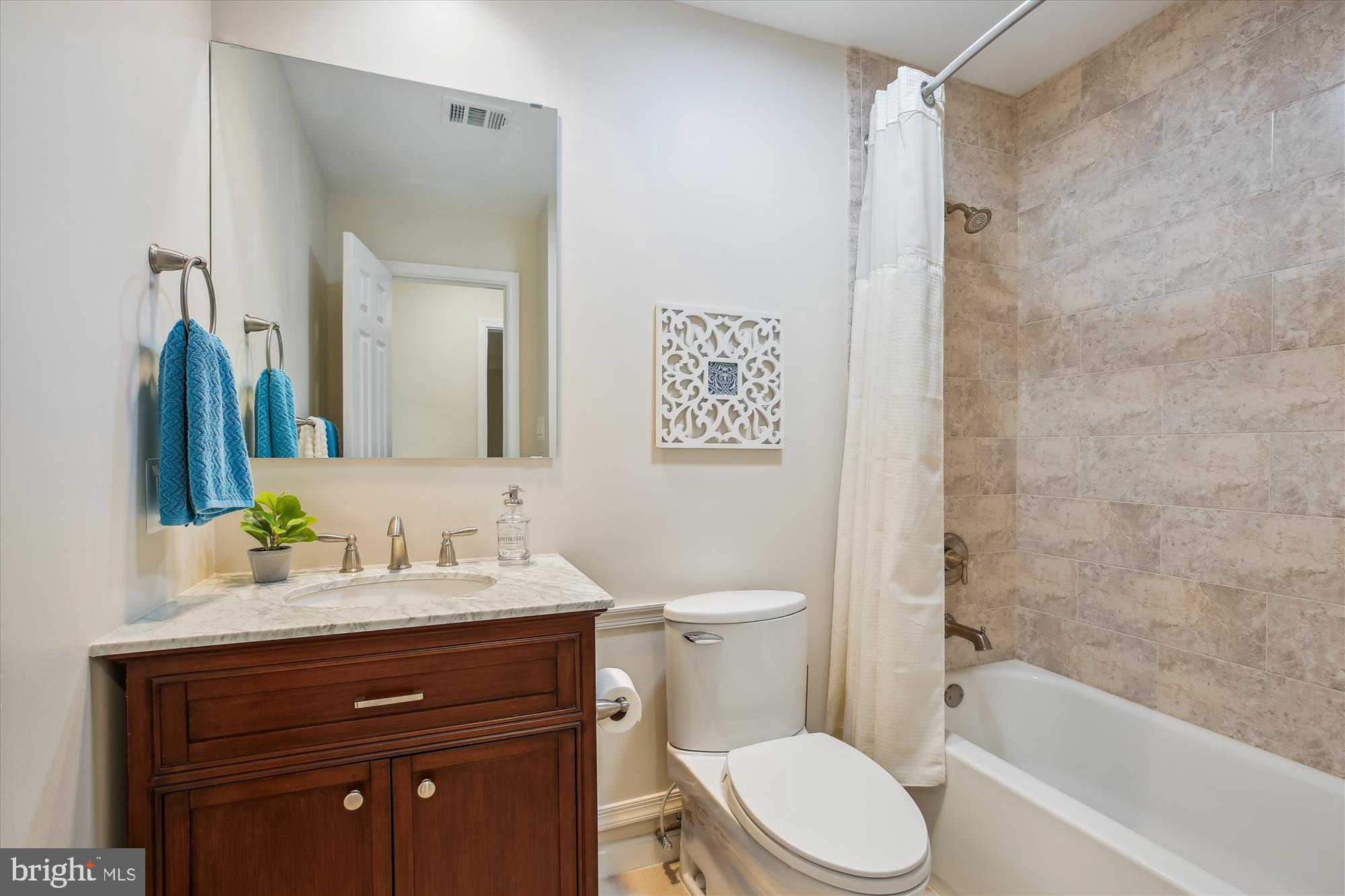 TIMBERLAWN - Residential