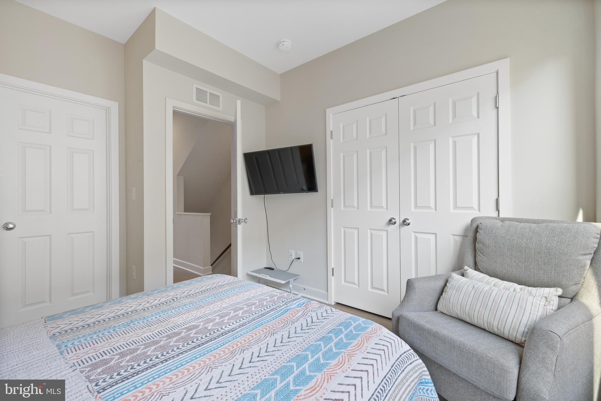 WESTSIDE AT SHADY GROVE - Residential