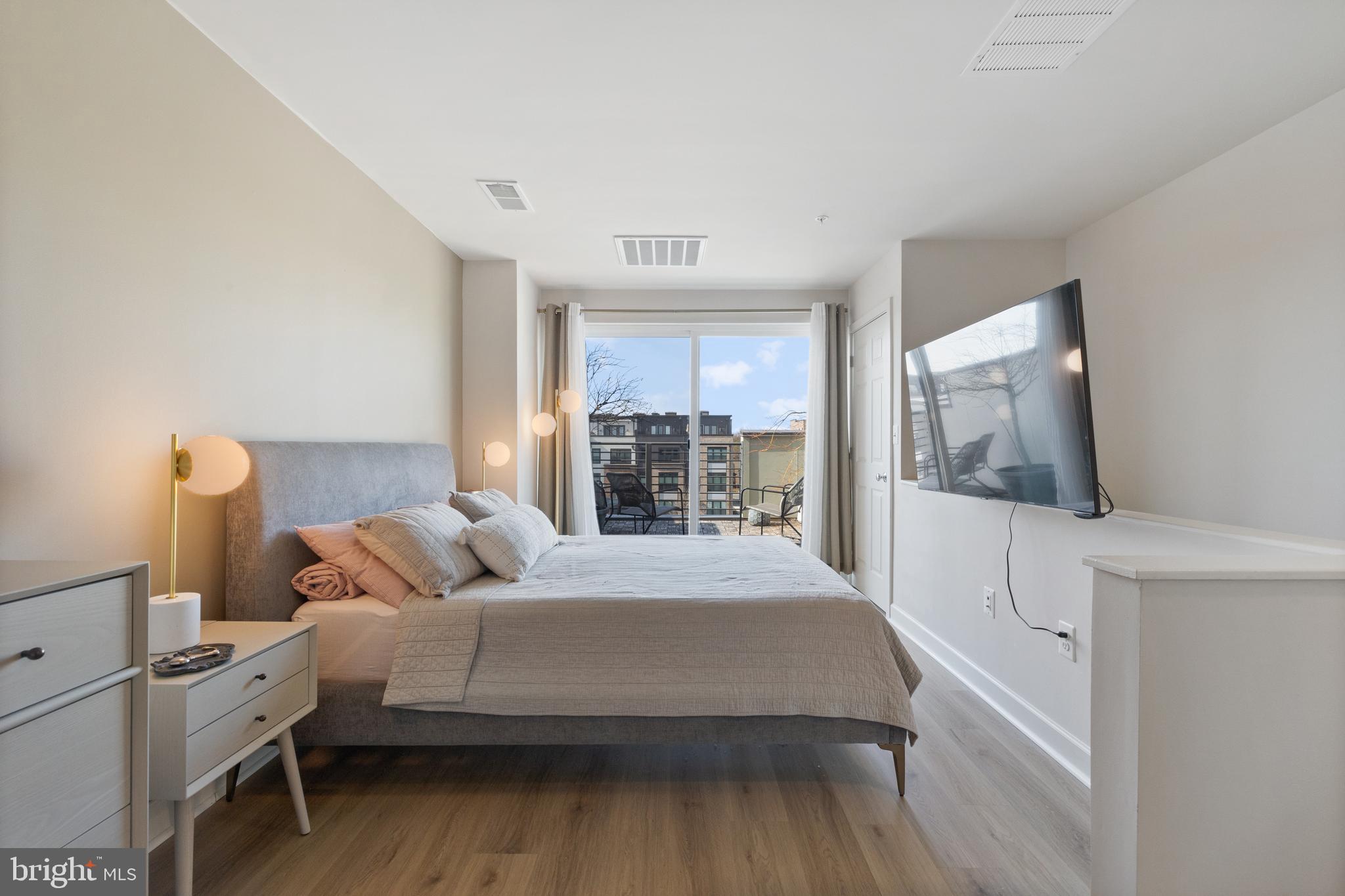 WESTSIDE AT SHADY GROVE - Residential