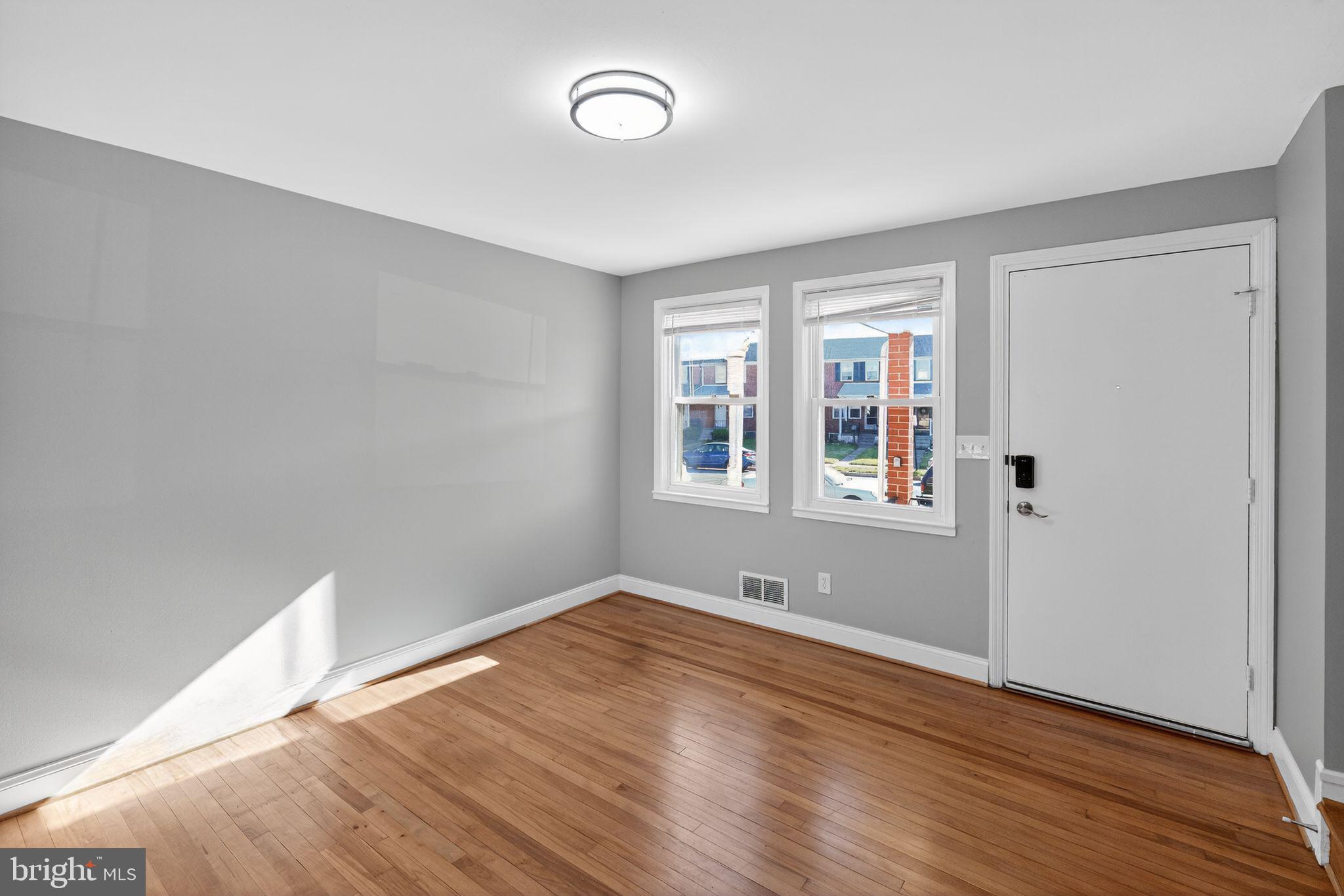 DUNDALK VILLAGE - Residential