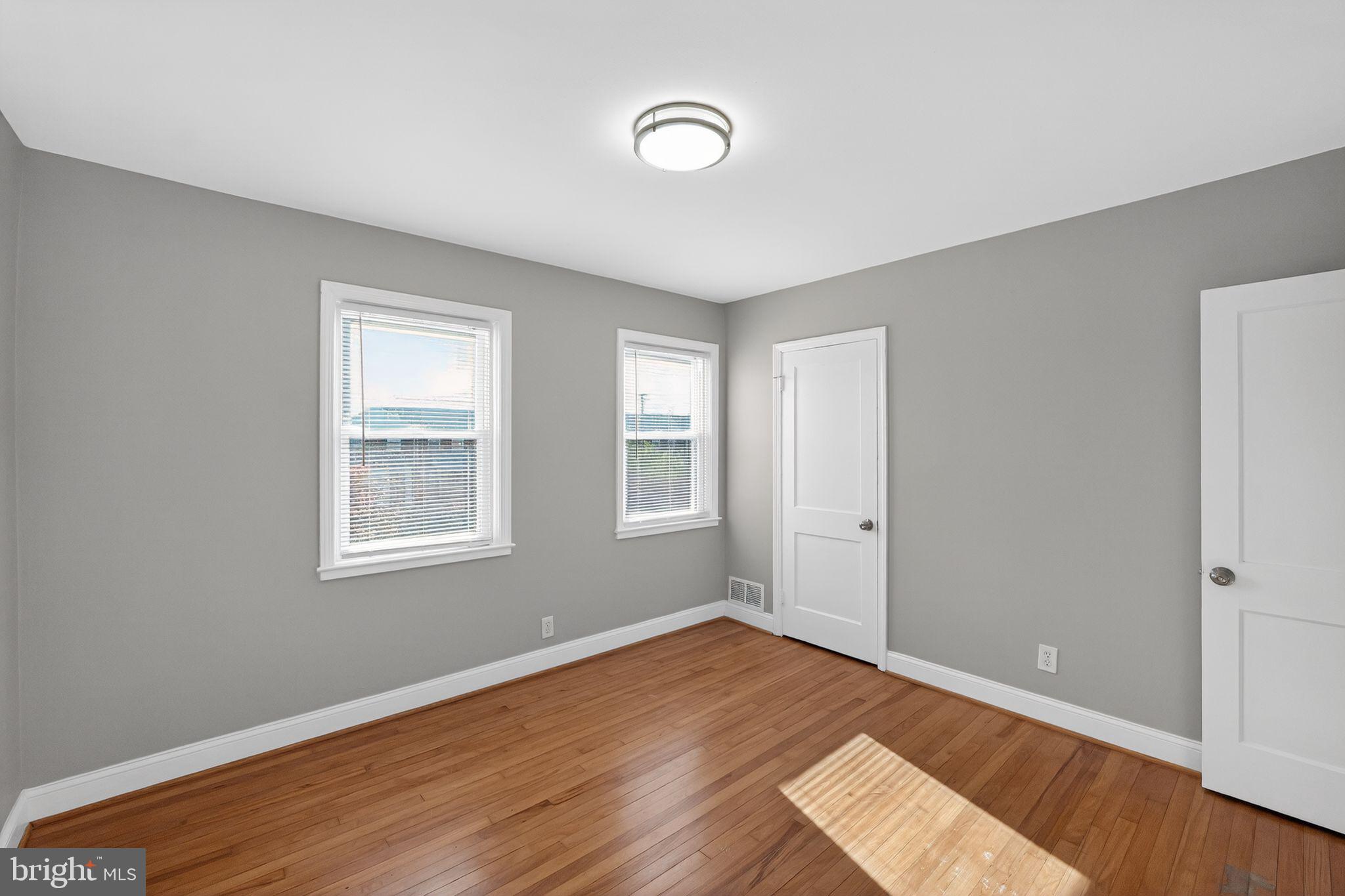 DUNDALK VILLAGE - Residential