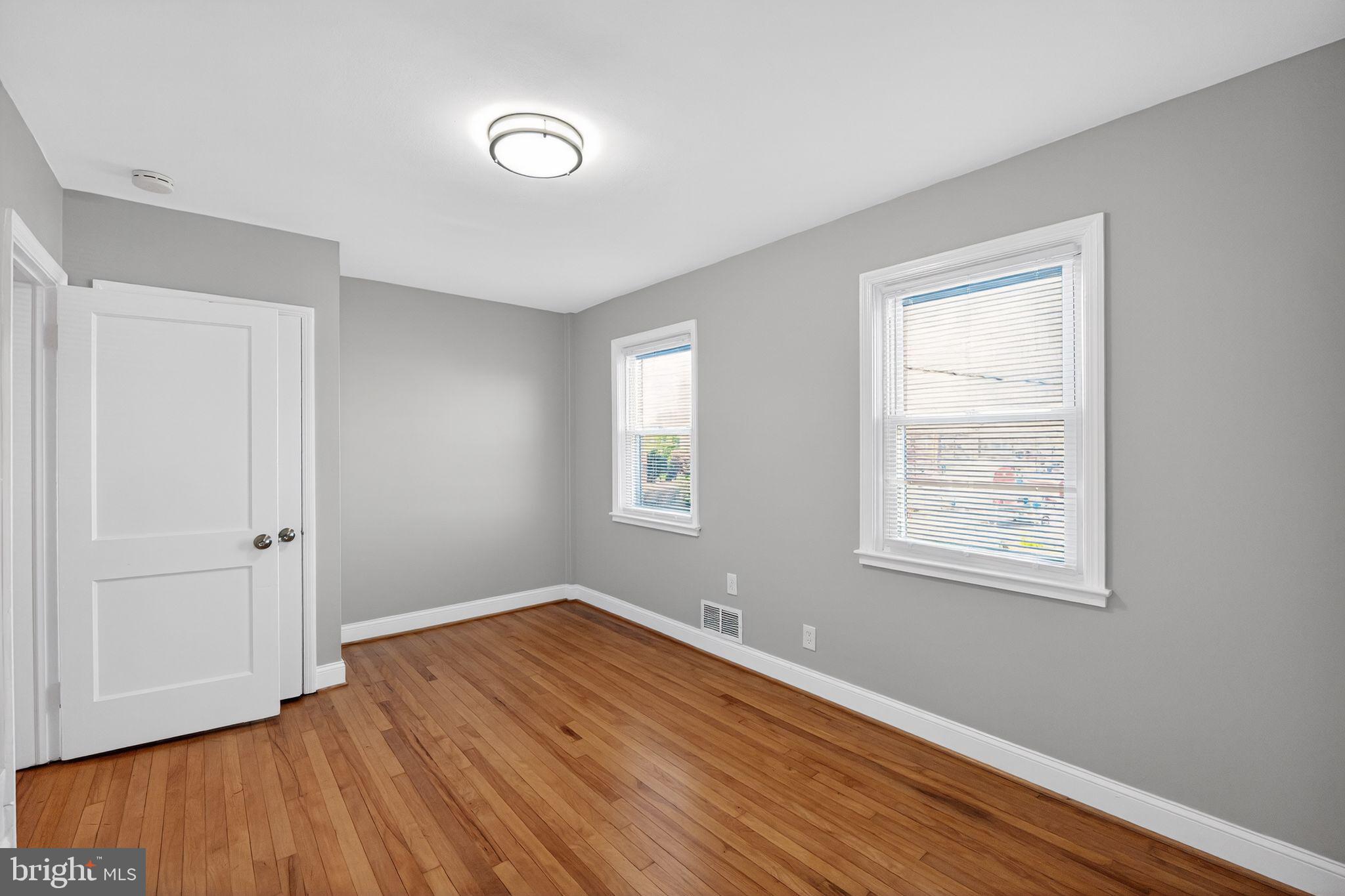 DUNDALK VILLAGE - Residential