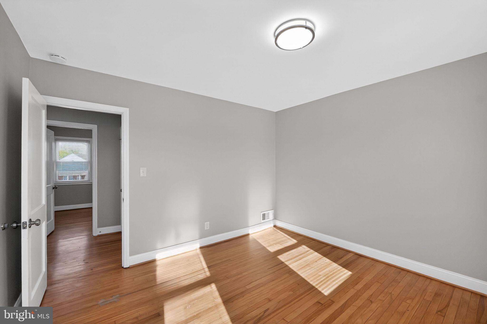 DUNDALK VILLAGE - Residential