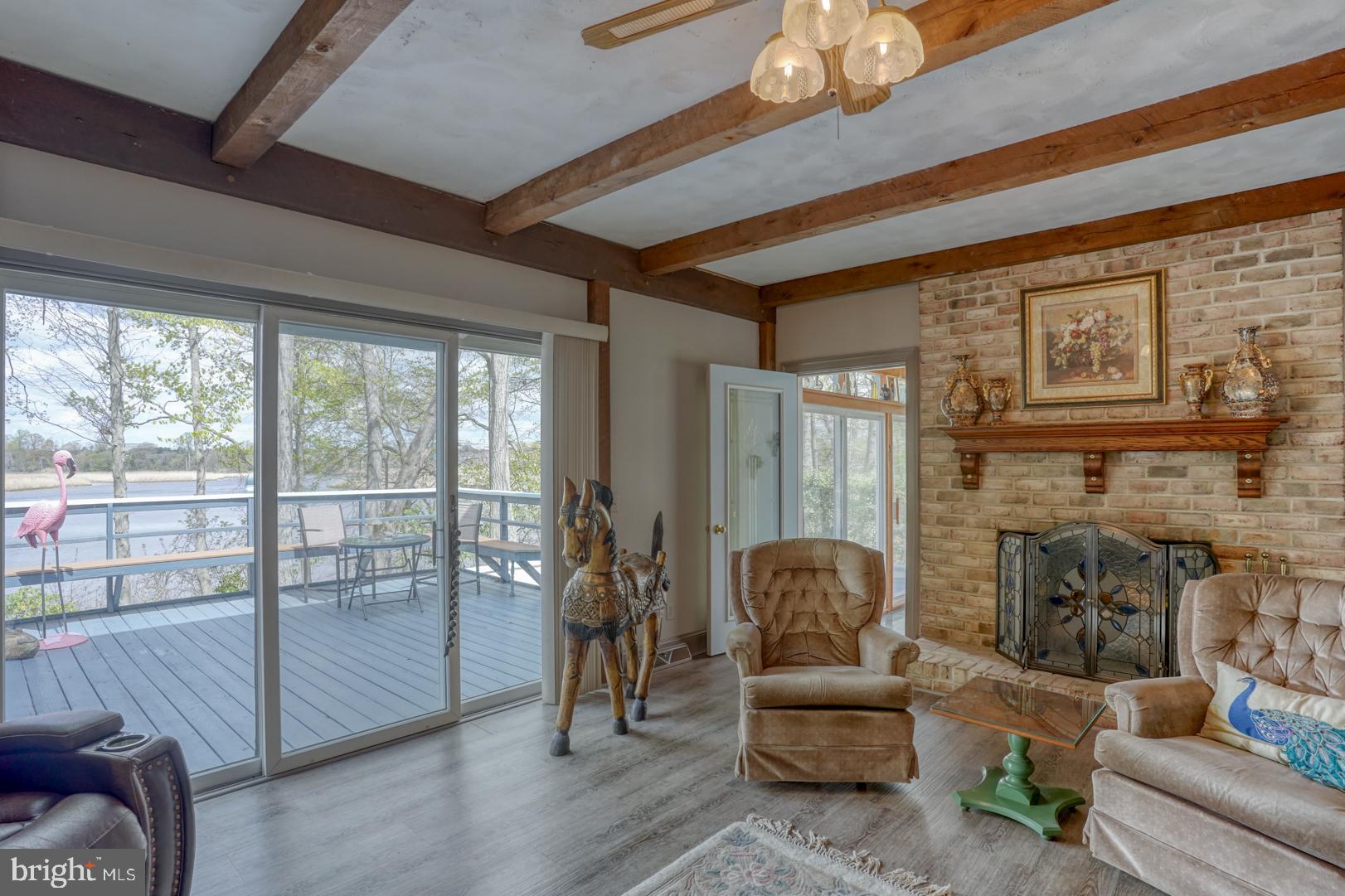 WINDSWEPT - Residential