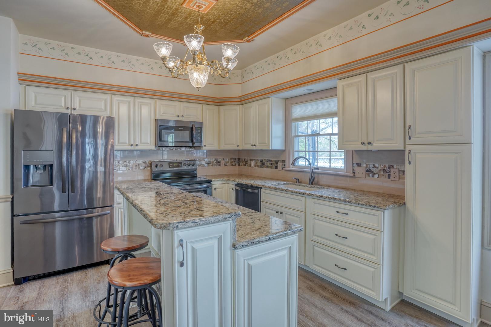 WINDSWEPT - Residential