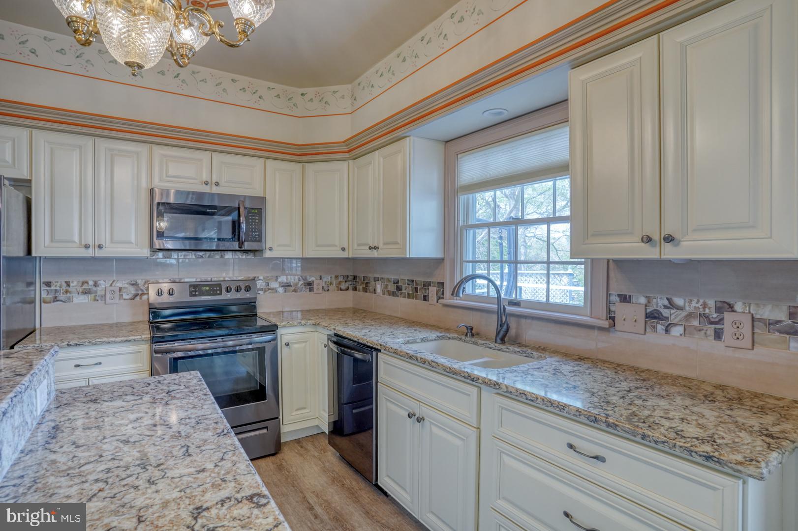 WINDSWEPT - Residential