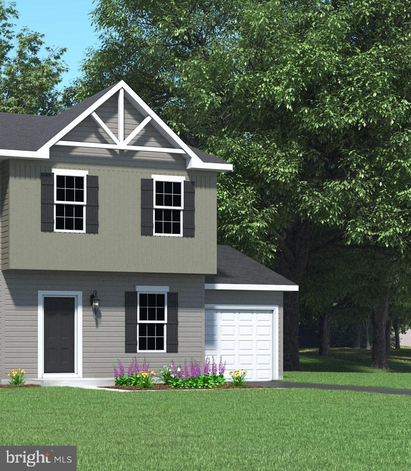 KINGS COURT AT BROWNSTONE - Residential