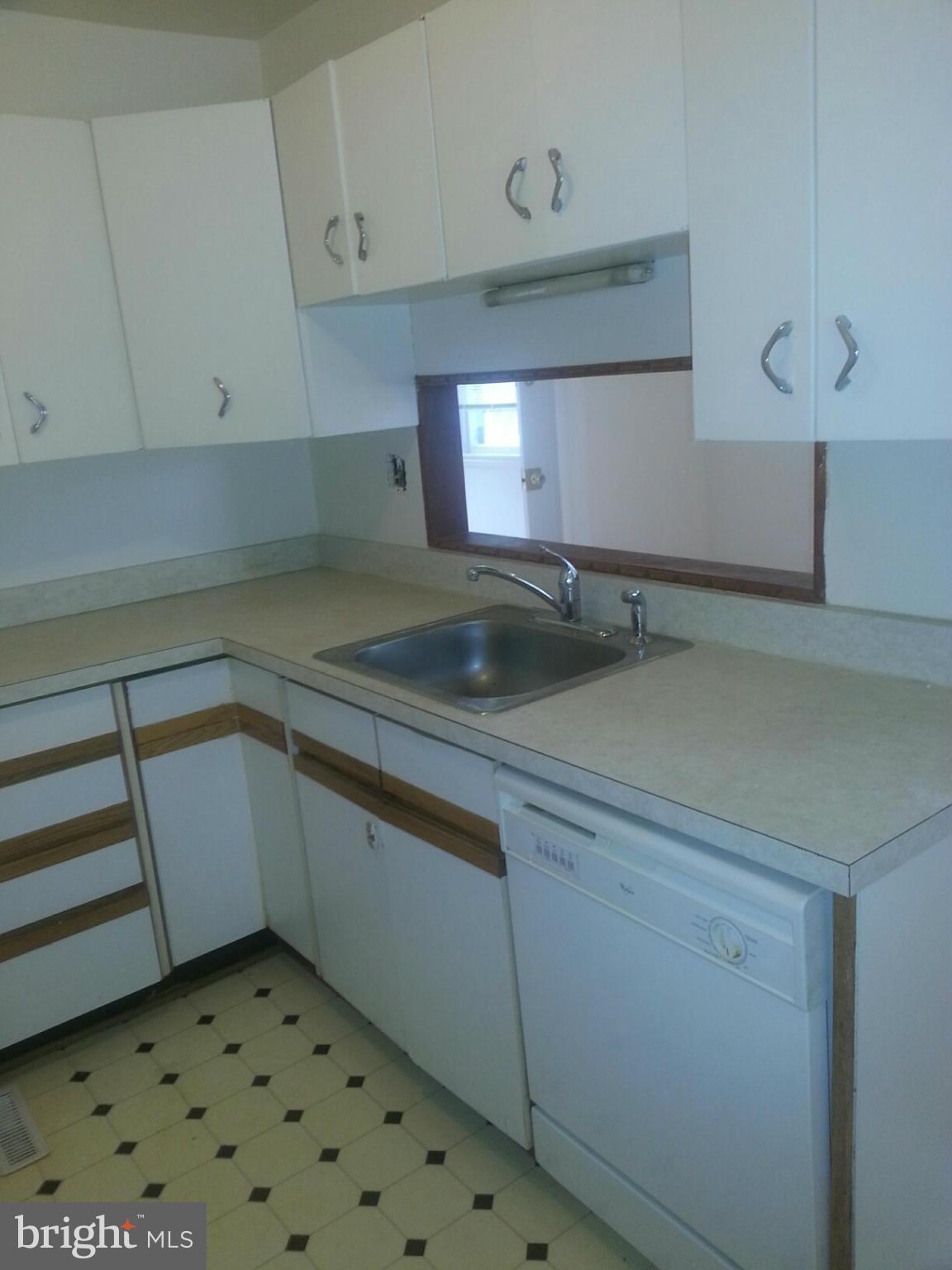 BUCKNELL HEIGHTS - Residential Lease