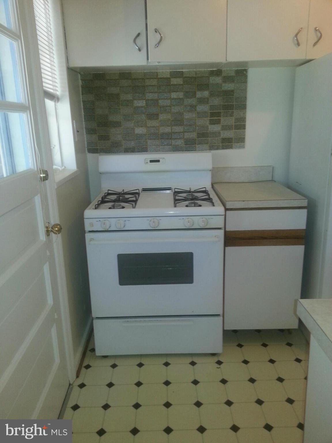 BUCKNELL HEIGHTS - Residential Lease