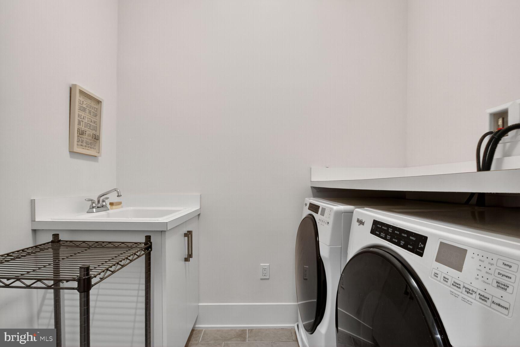 GROSVENOR HEIGHTS - Residential