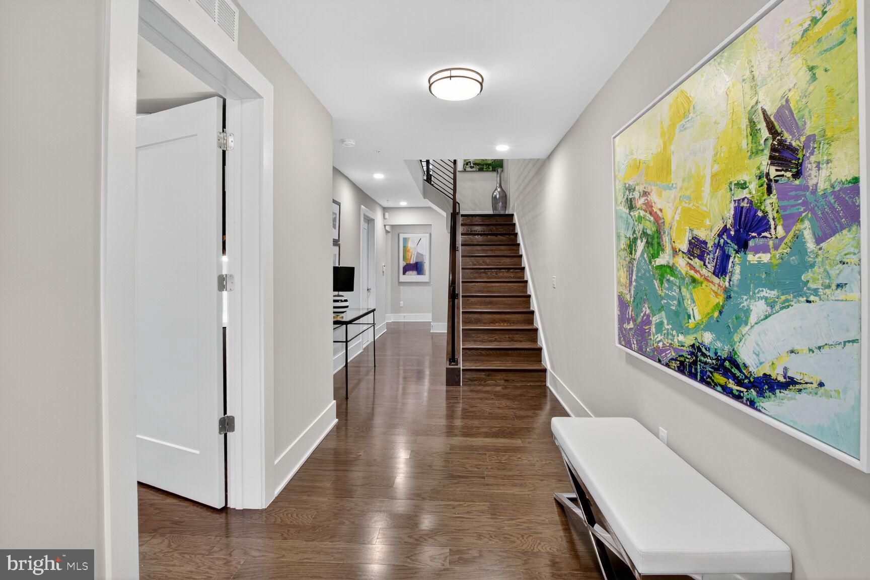 GROSVENOR HEIGHTS - Residential