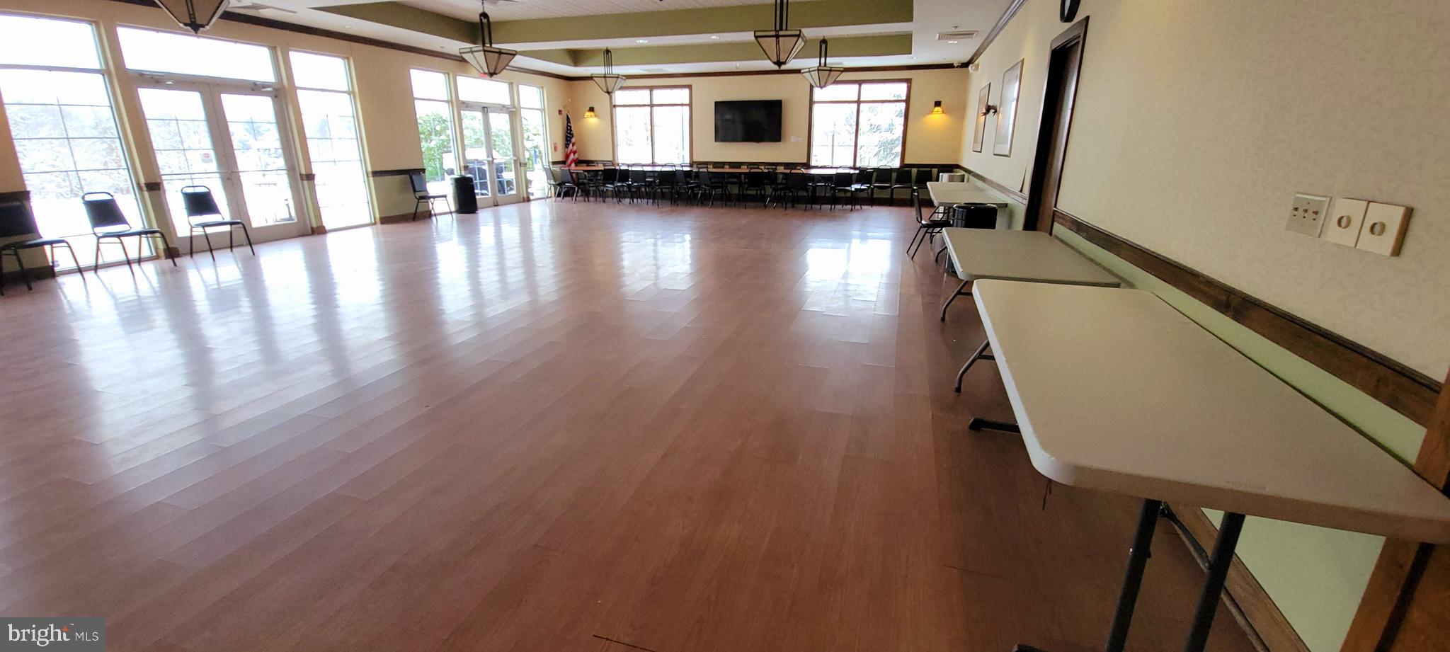 THE VILLAGES AT PINE VALLEY - Residential