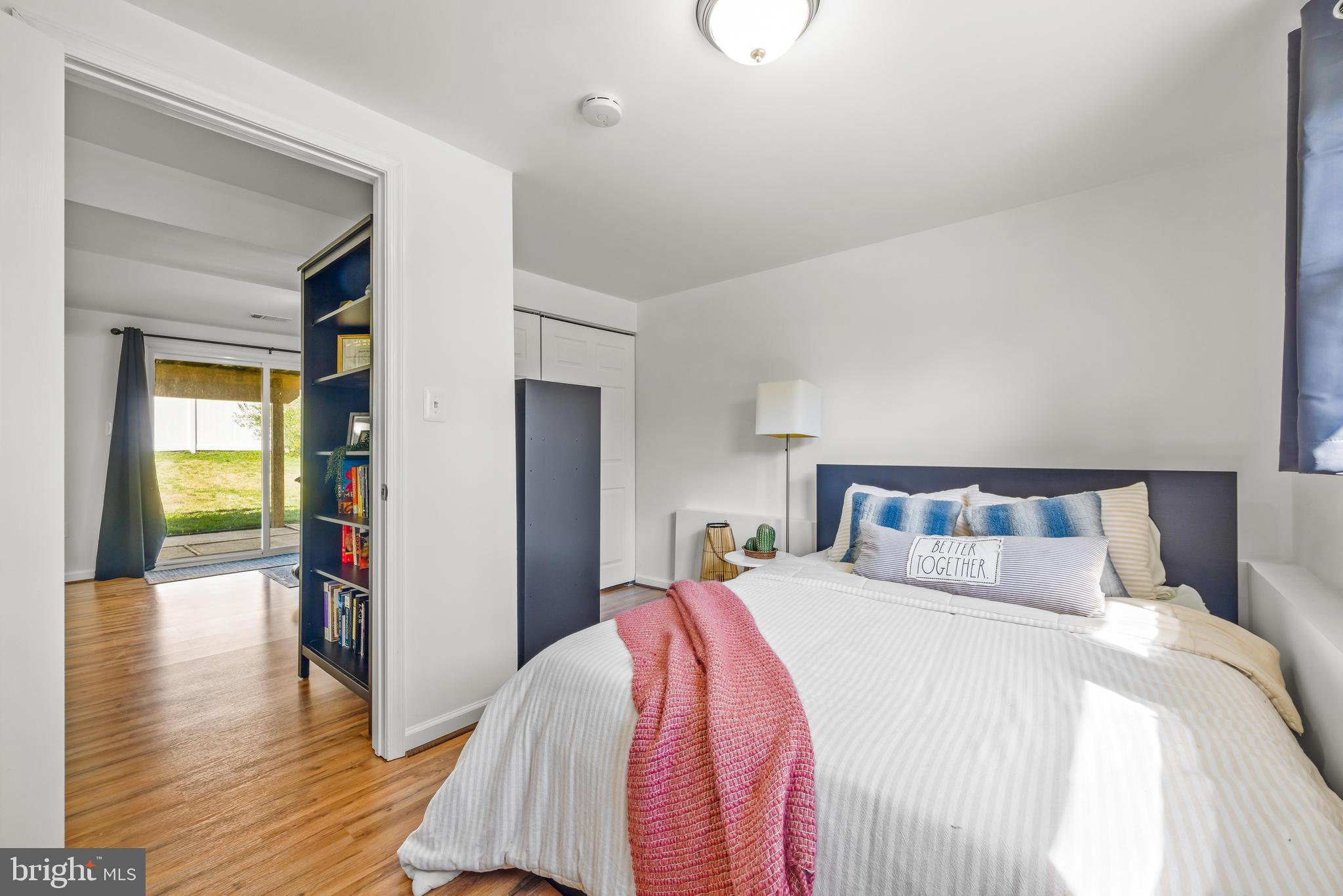 THE PROVINCES - Residential