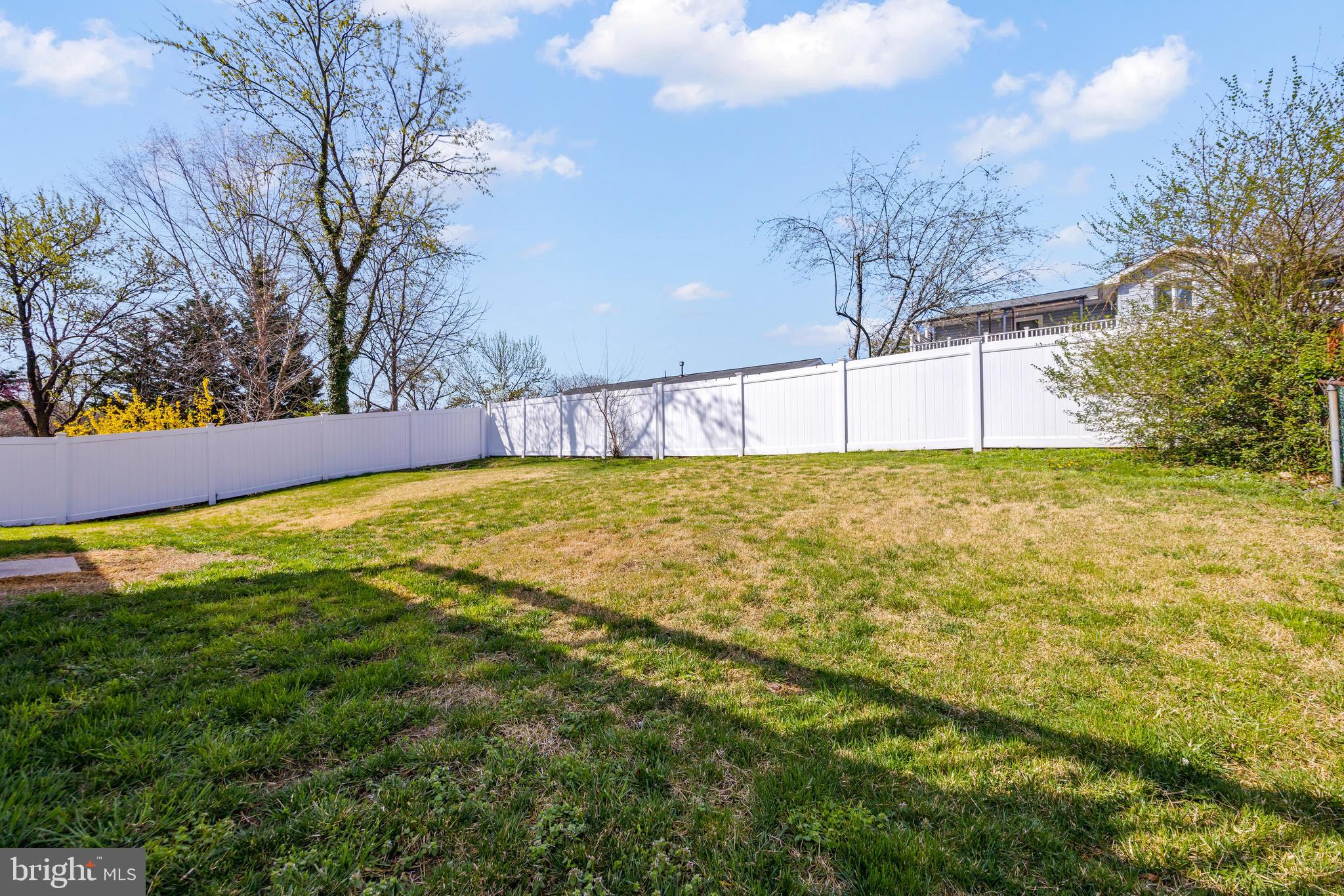 THE PROVINCES - Residential