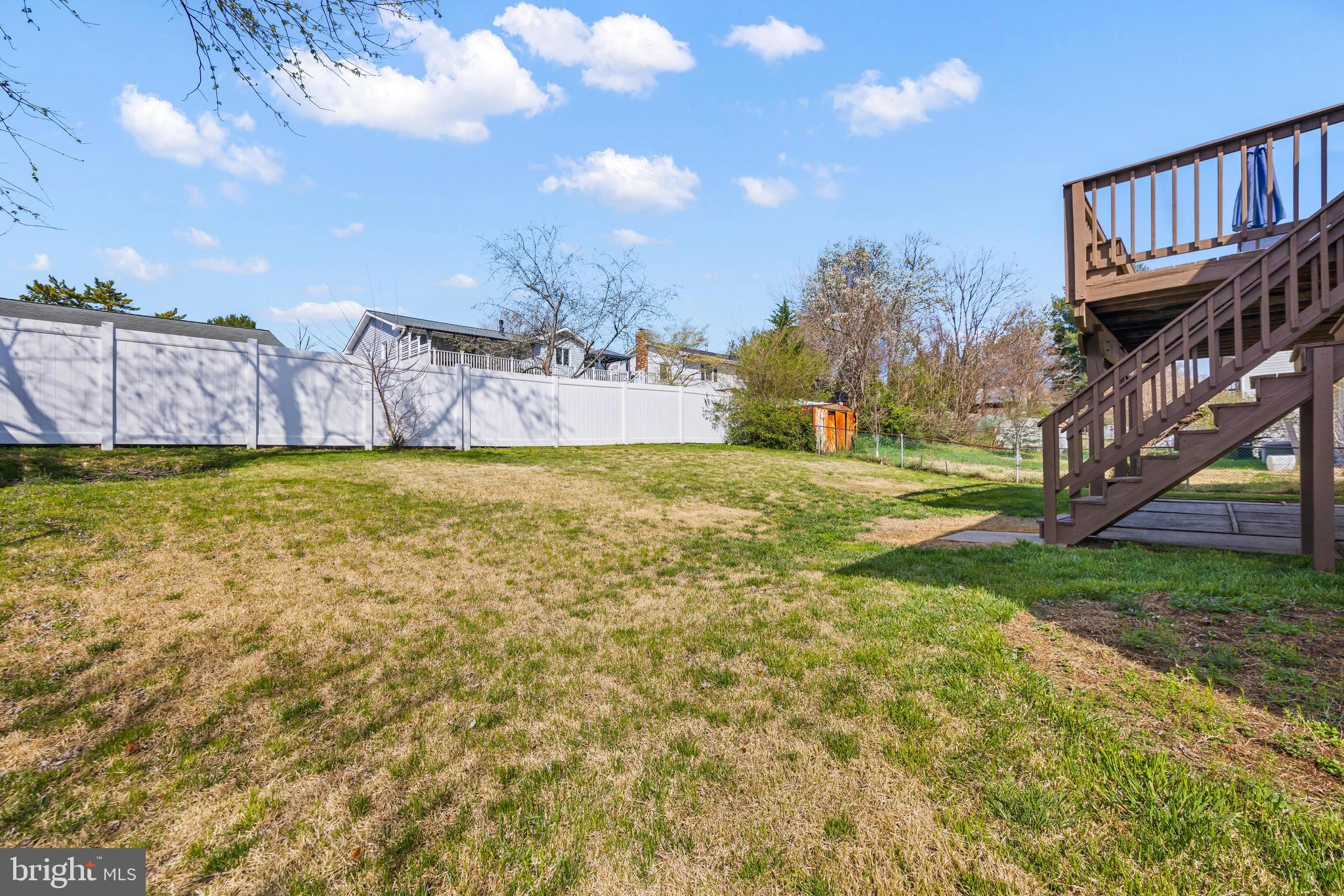 THE PROVINCES - Residential