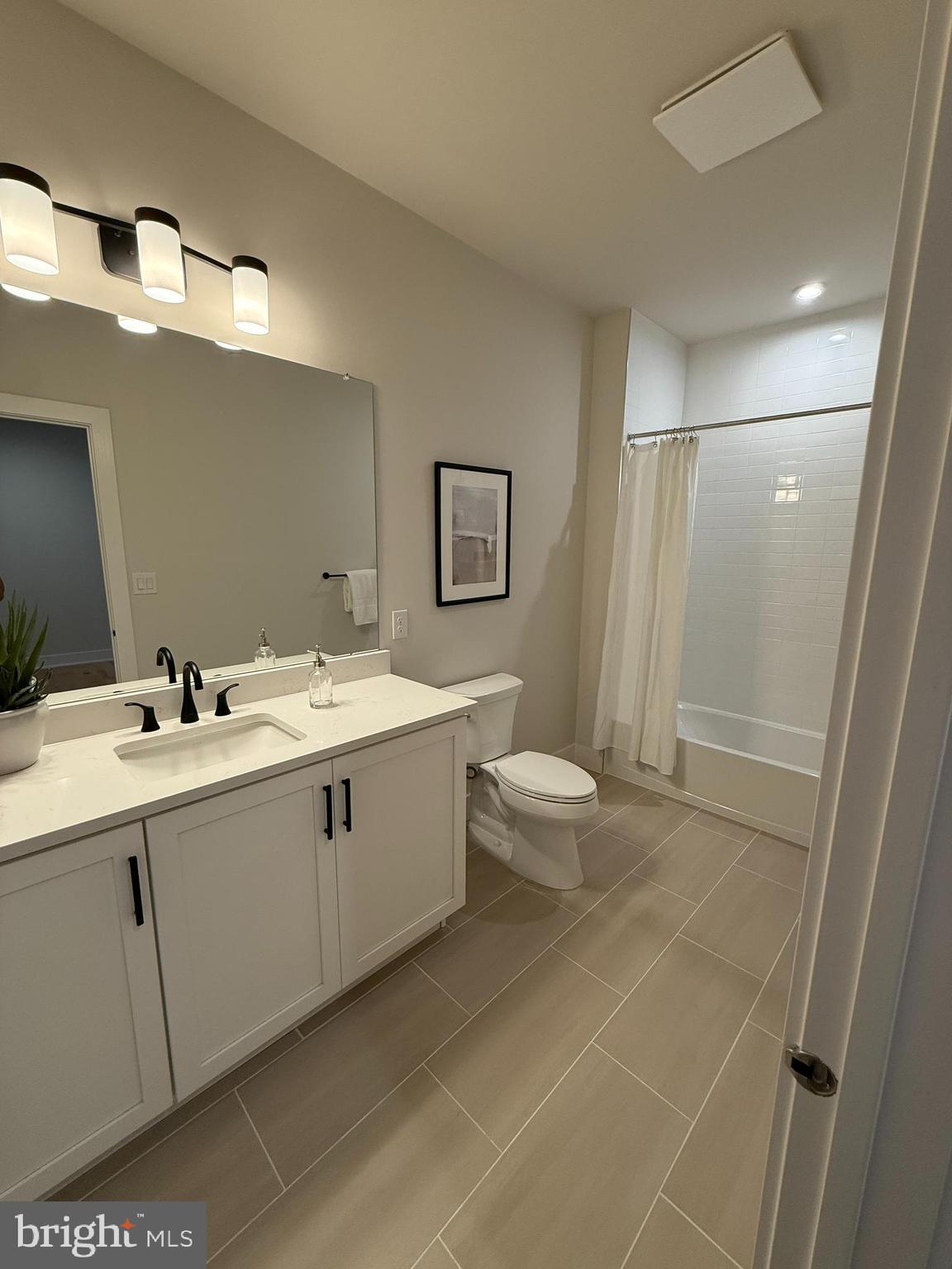 DOYLESTOWN WALK - Residential