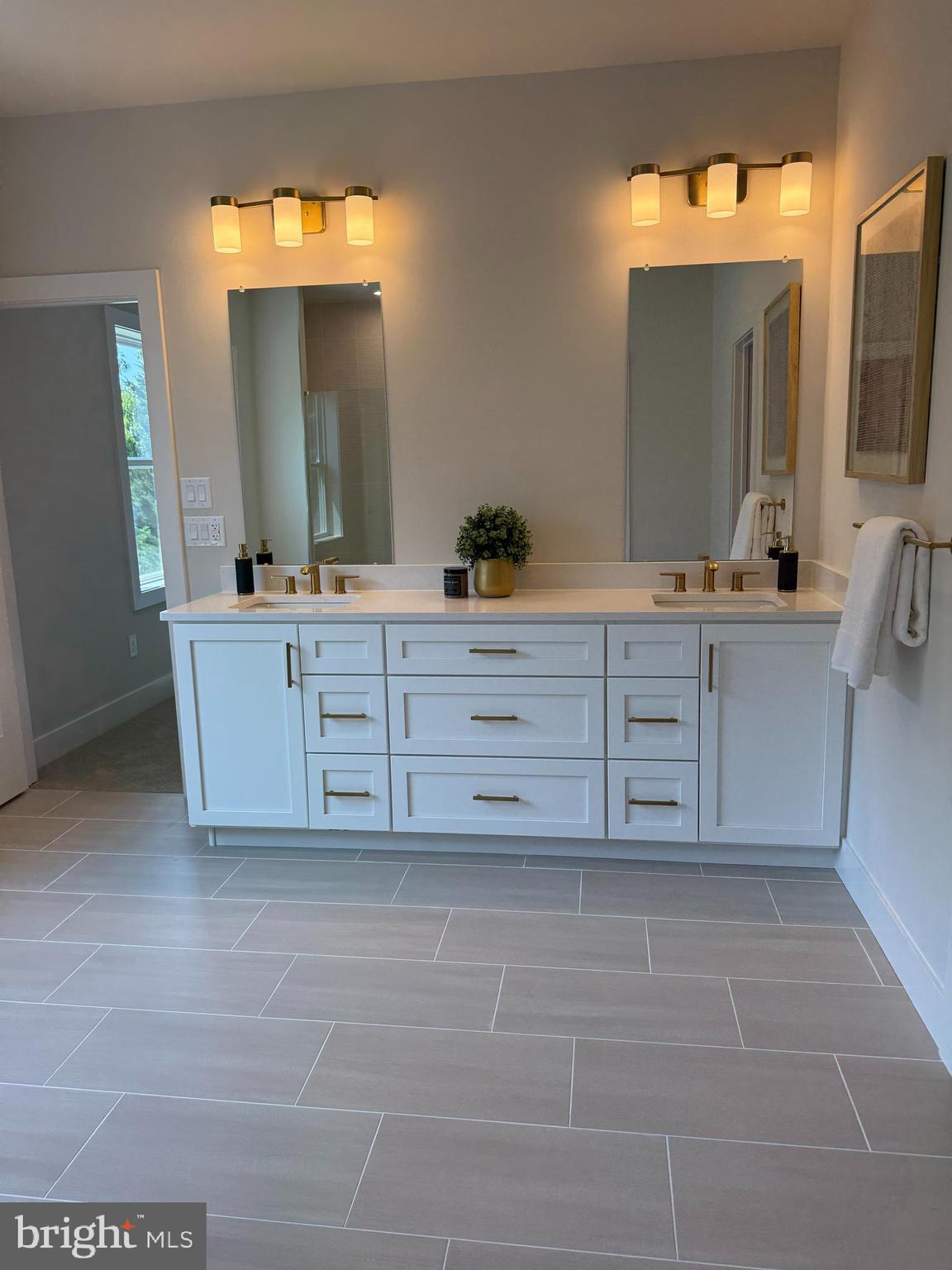 DOYLESTOWN WALK - Residential