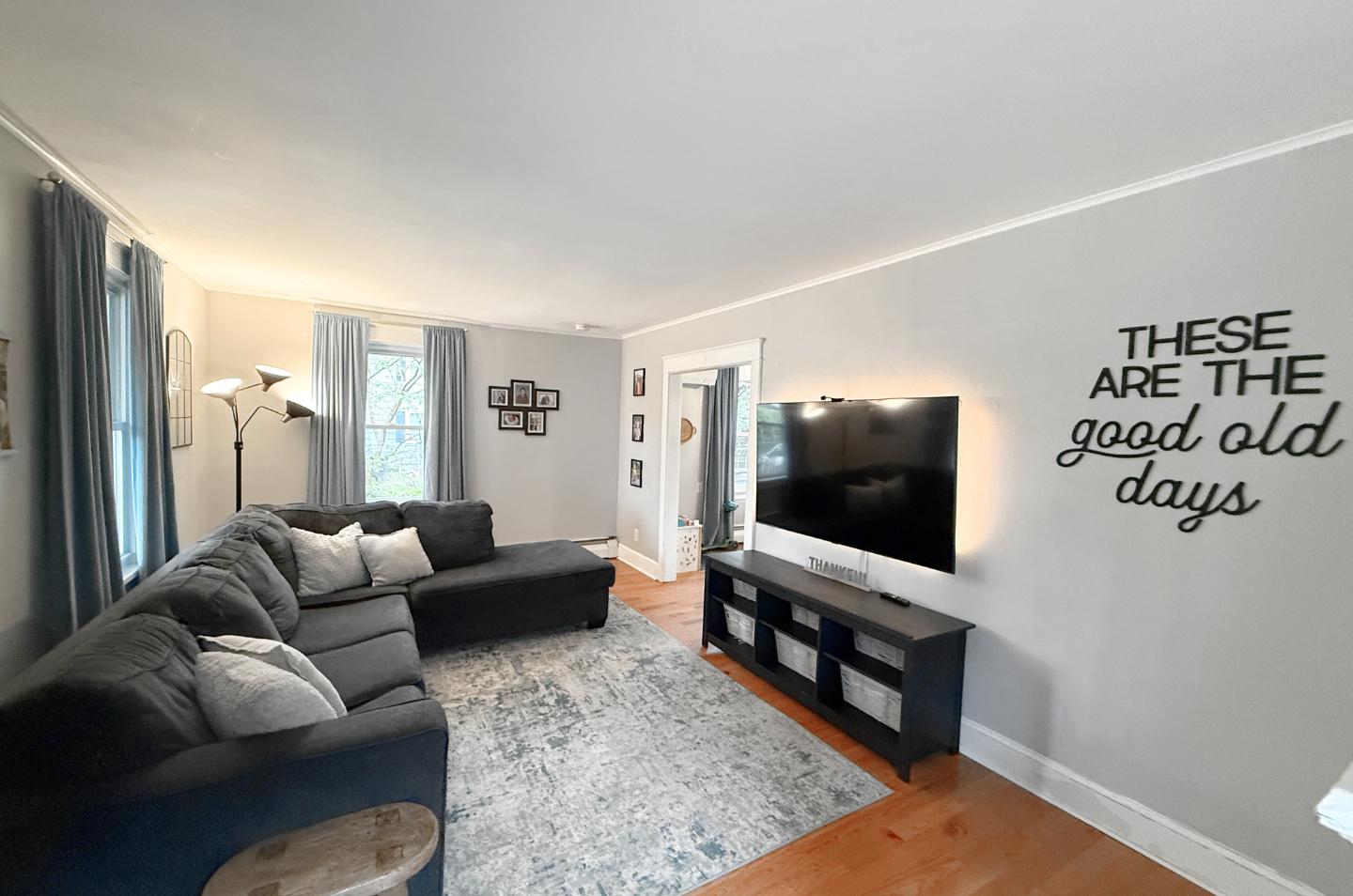 423 LANGSTAFF AVENUE