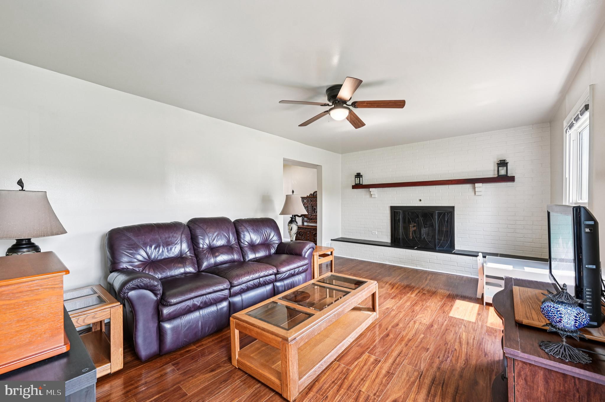 THE PROVINCES - Residential