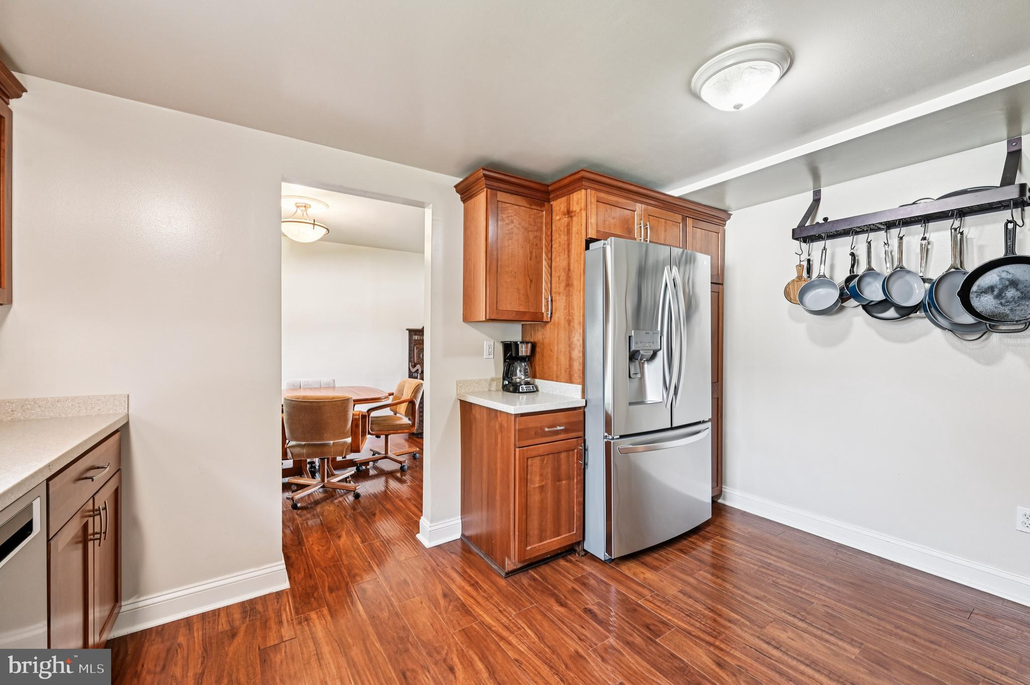 THE PROVINCES - Residential