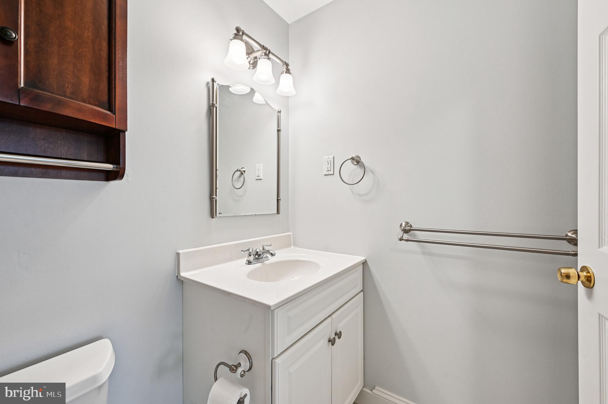 THE PROVINCES - Residential