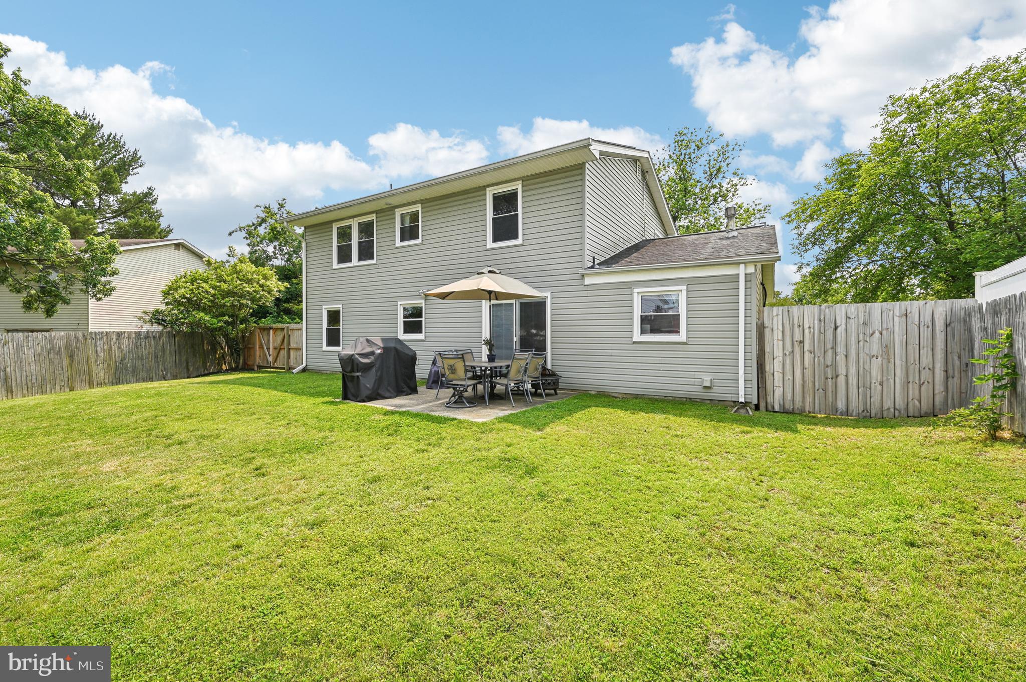 THE PROVINCES - Residential