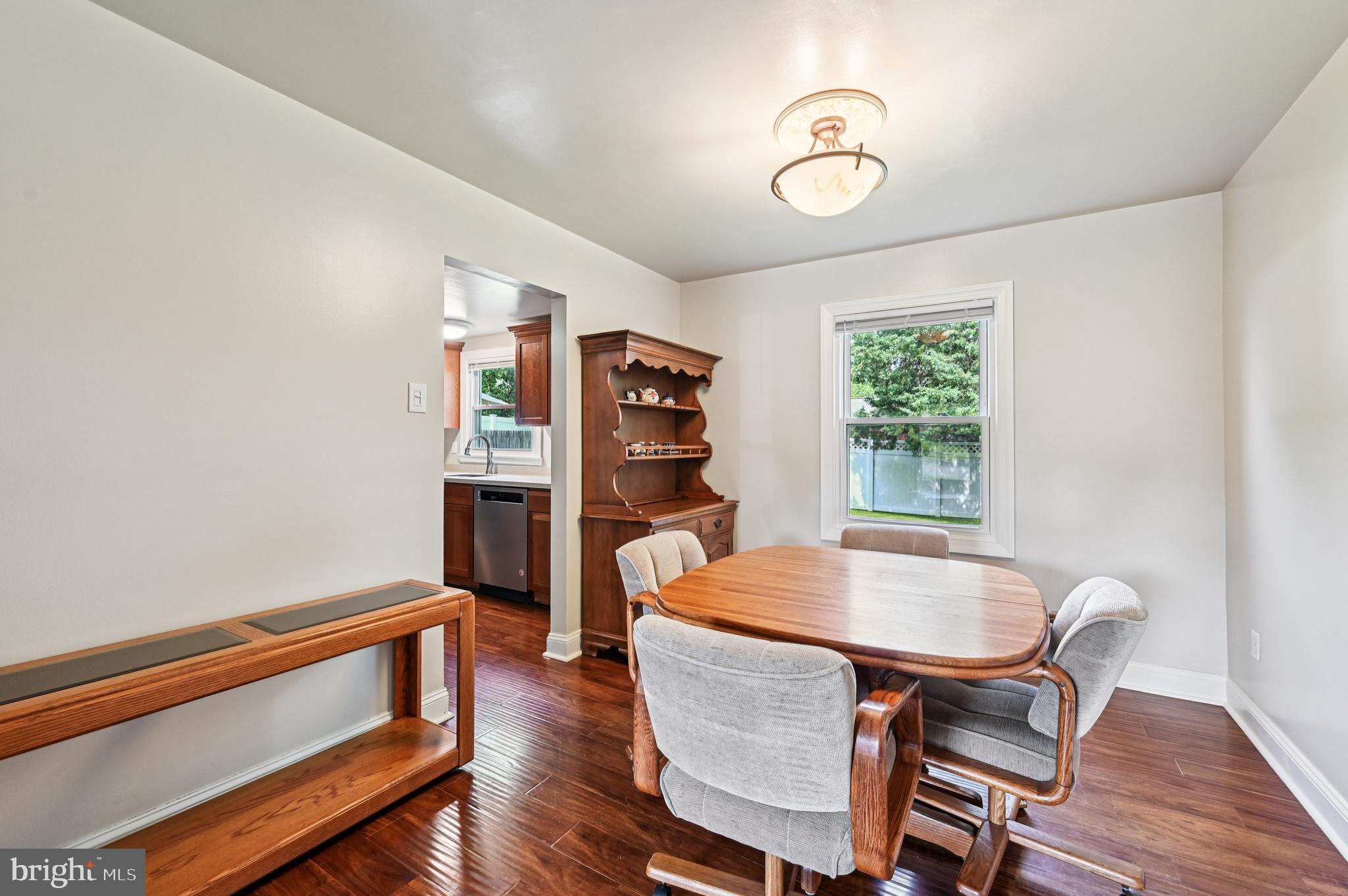 THE PROVINCES - Residential