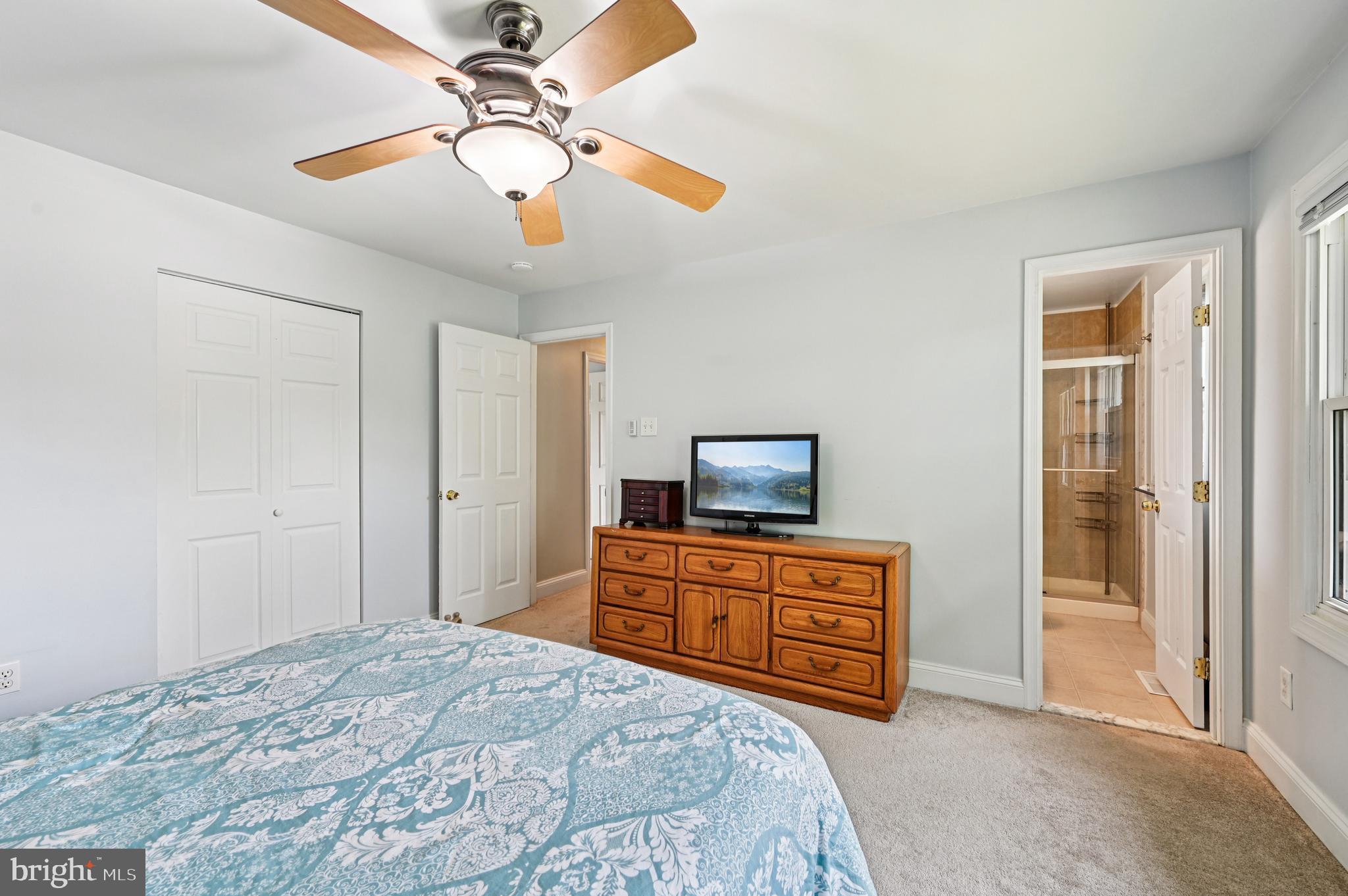 THE PROVINCES - Residential