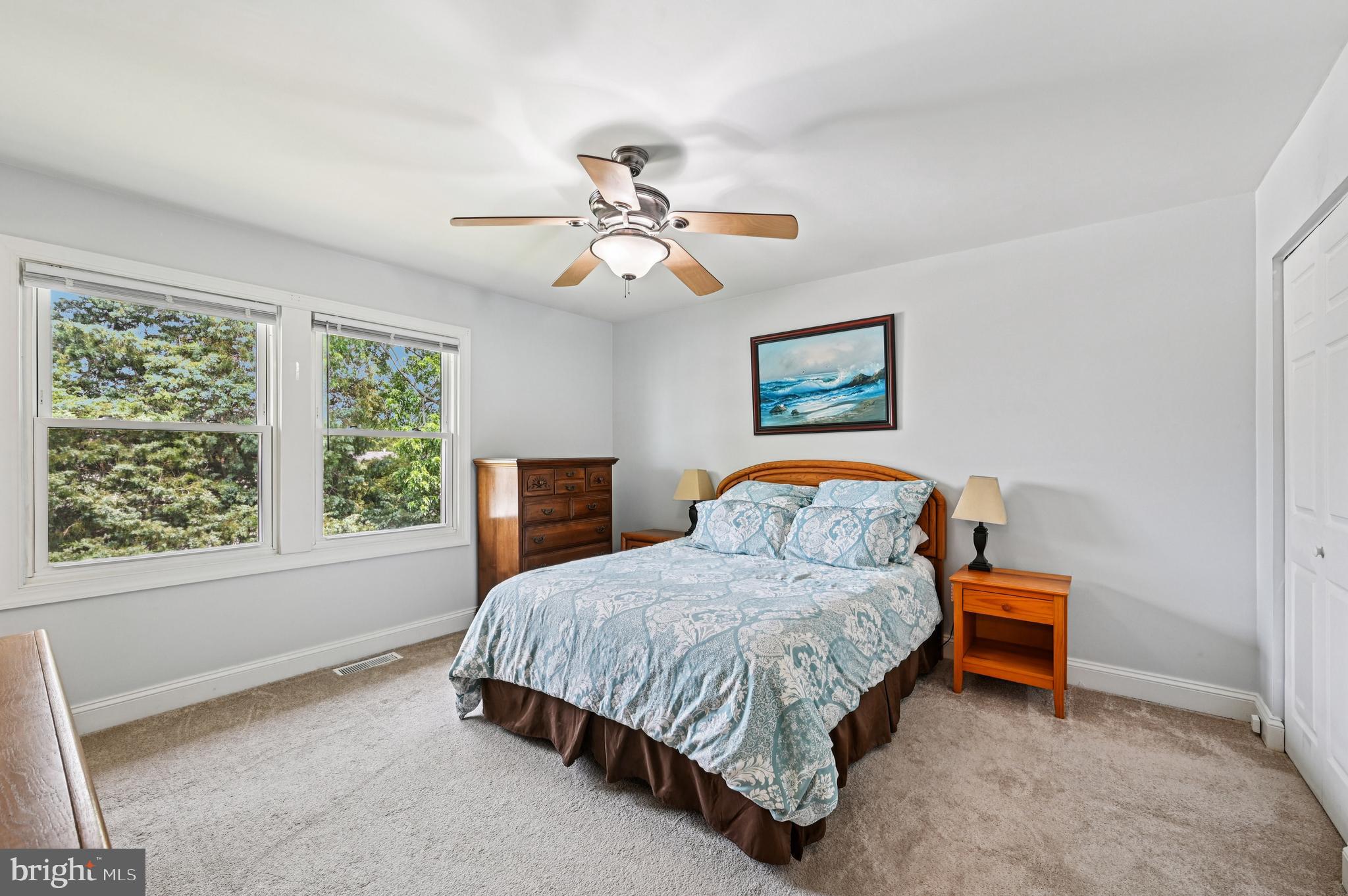 THE PROVINCES - Residential