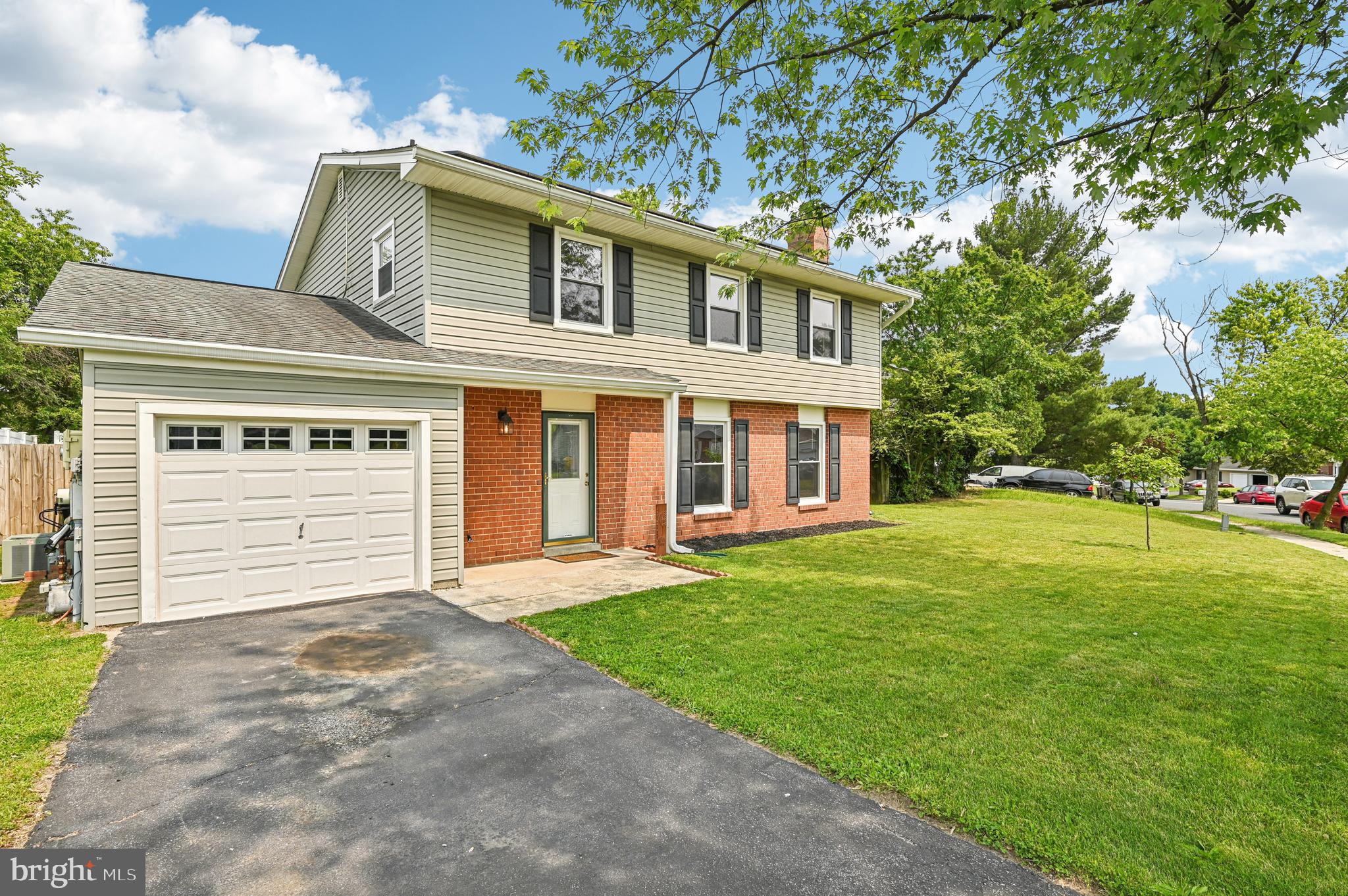 THE PROVINCES - Residential