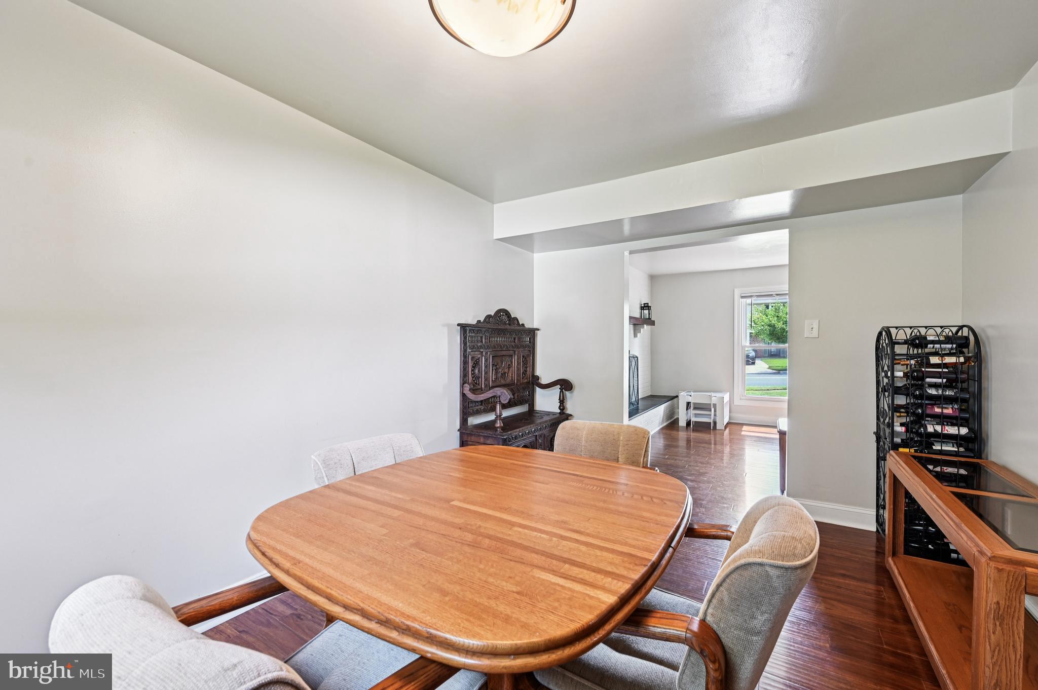 THE PROVINCES - Residential