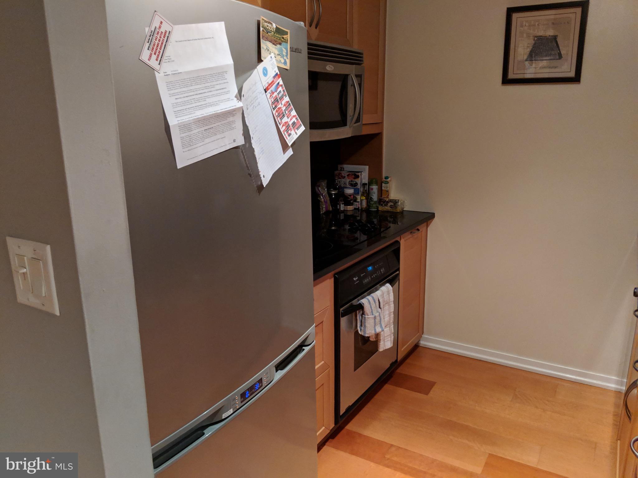 15 ANDREW PLACE R104