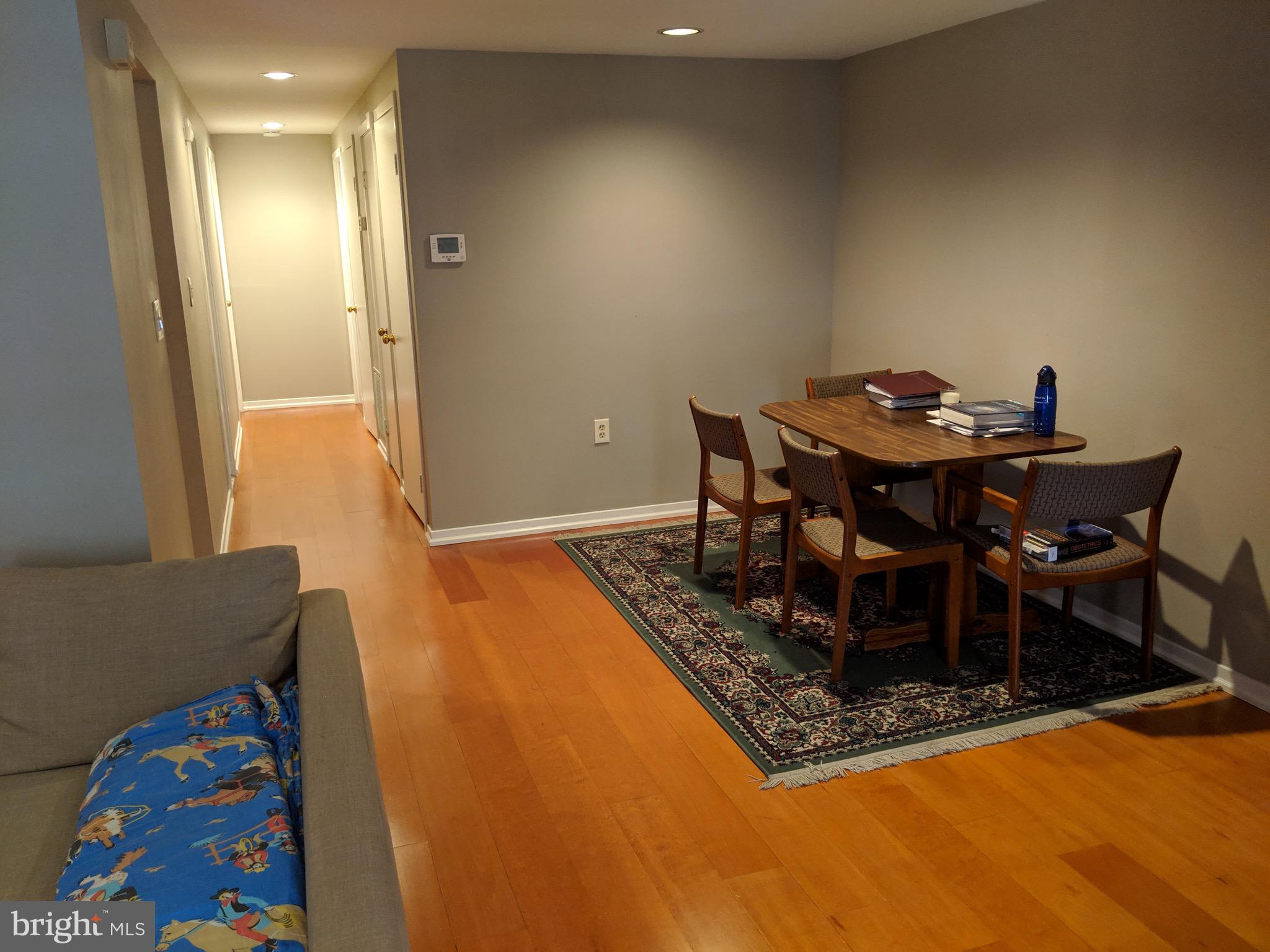 15 ANDREW PLACE R104
