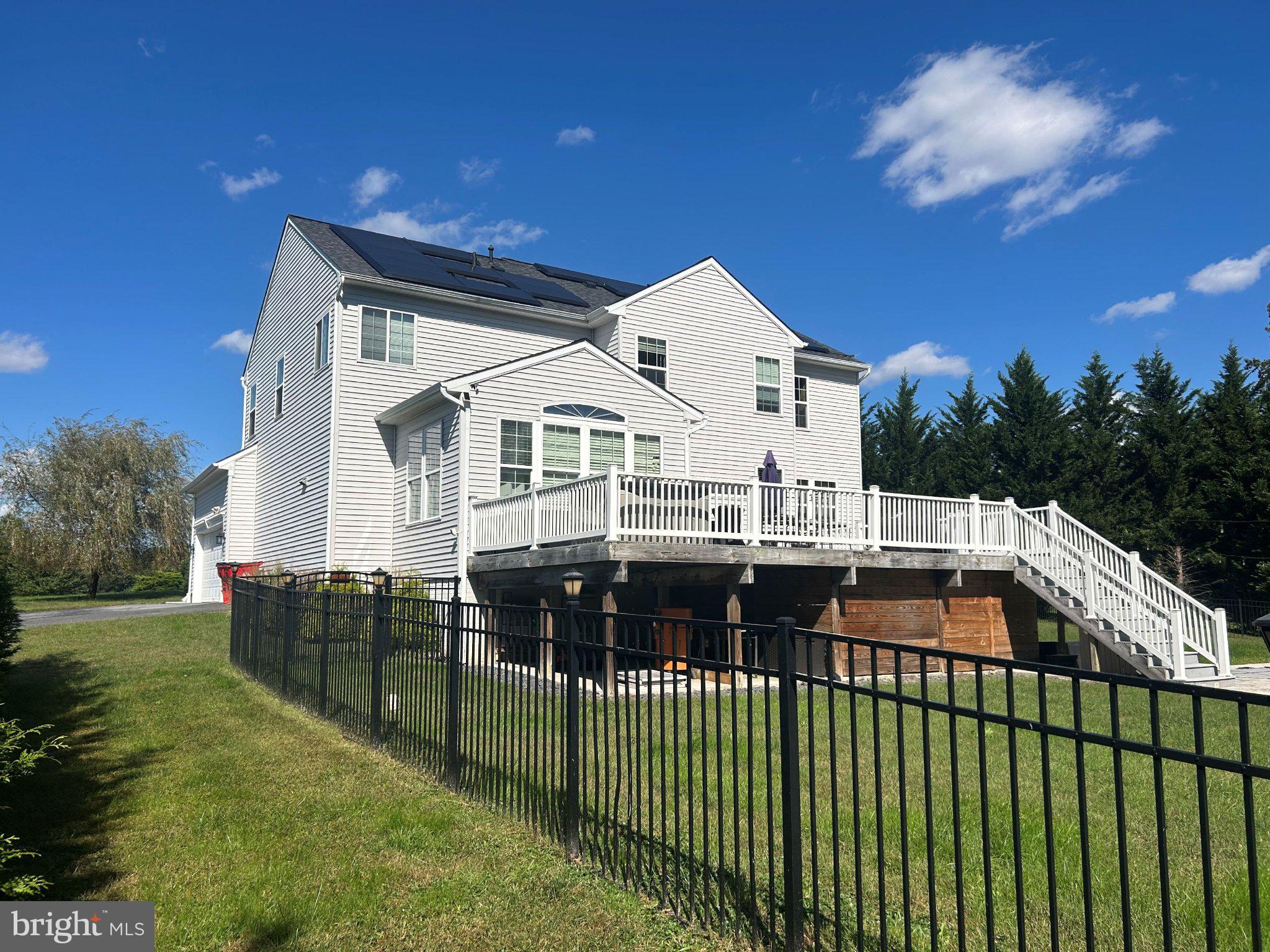 1605 KIERSTEN COURT