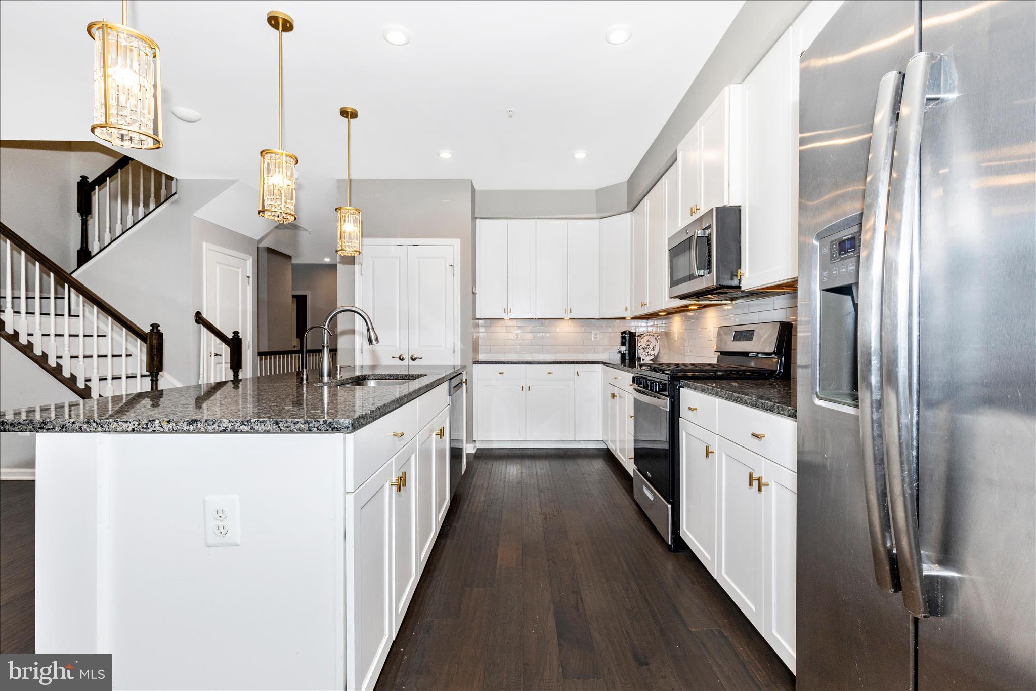 CABIN BRANCH - Residential