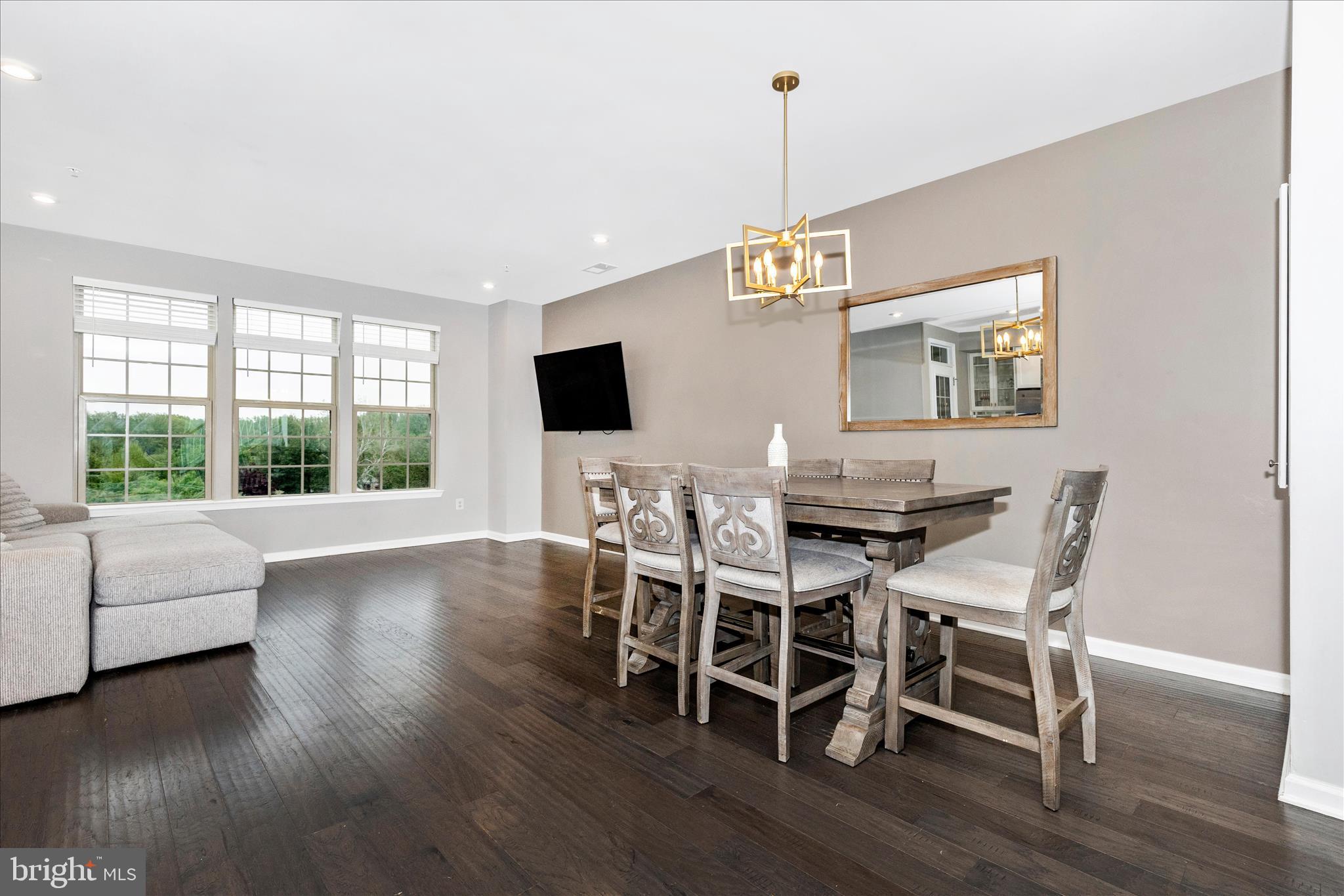 CABIN BRANCH - Residential