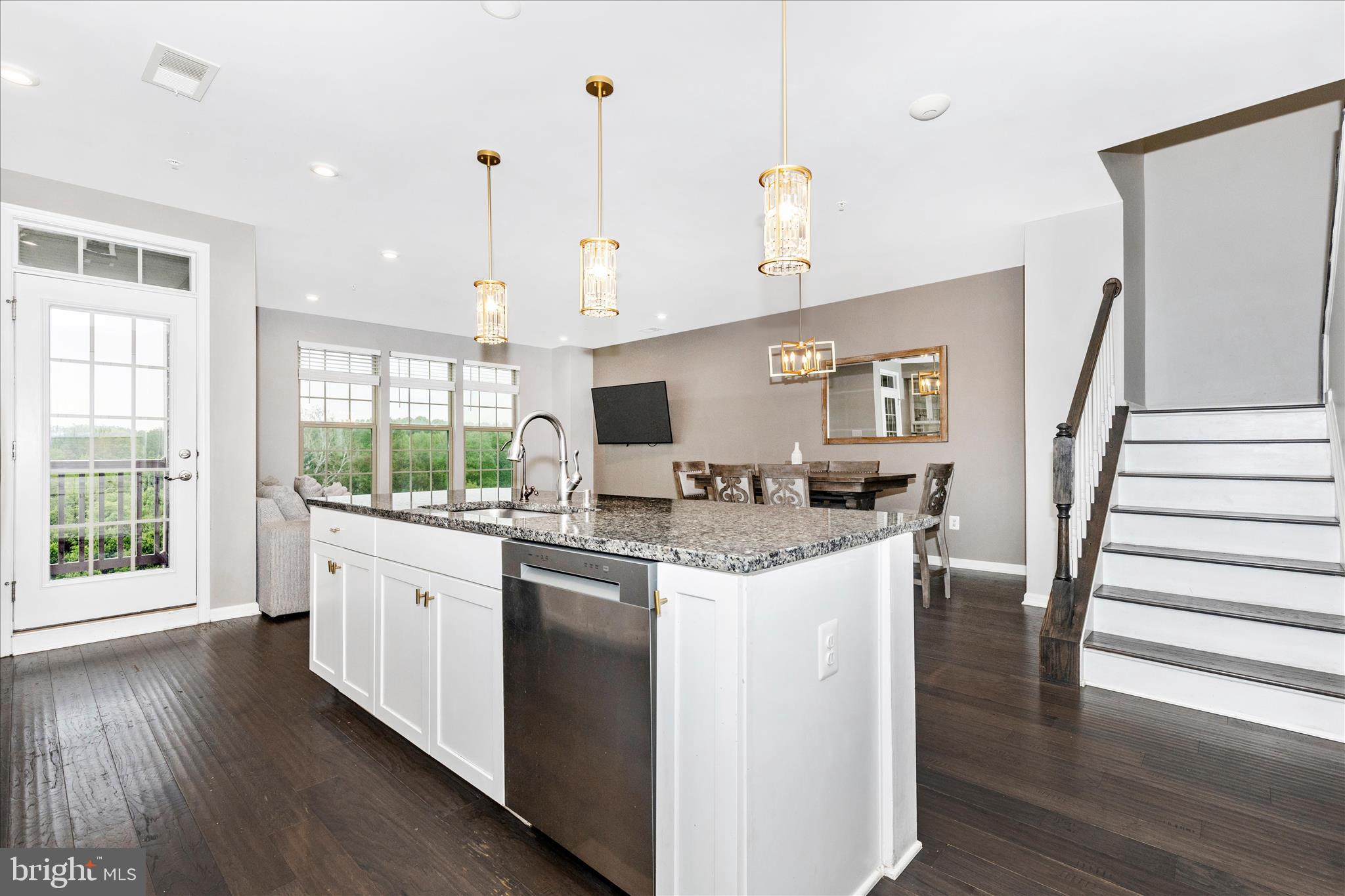 CABIN BRANCH - Residential