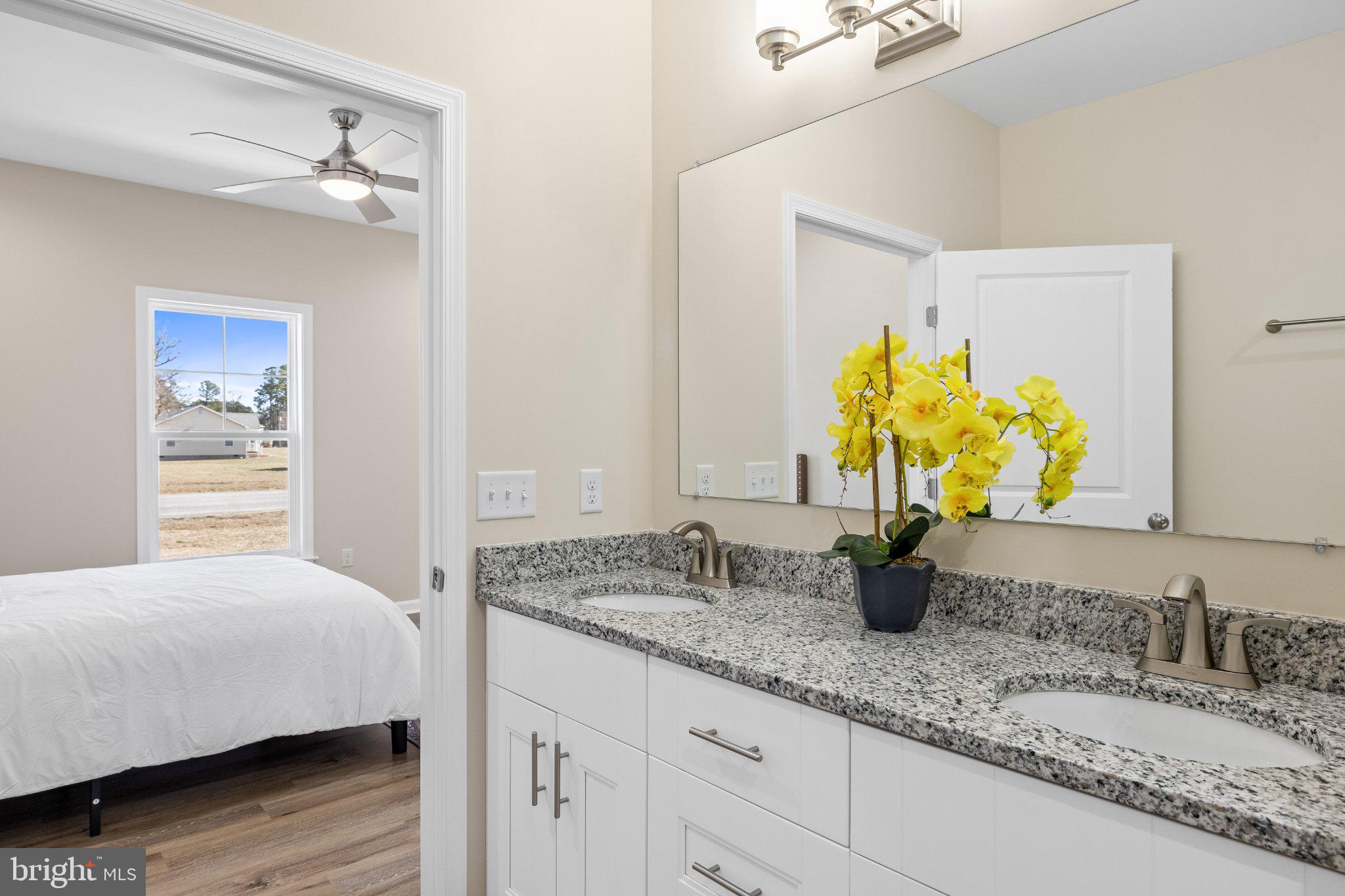 CABIN POINT / GLEBE HARBOR - Residential