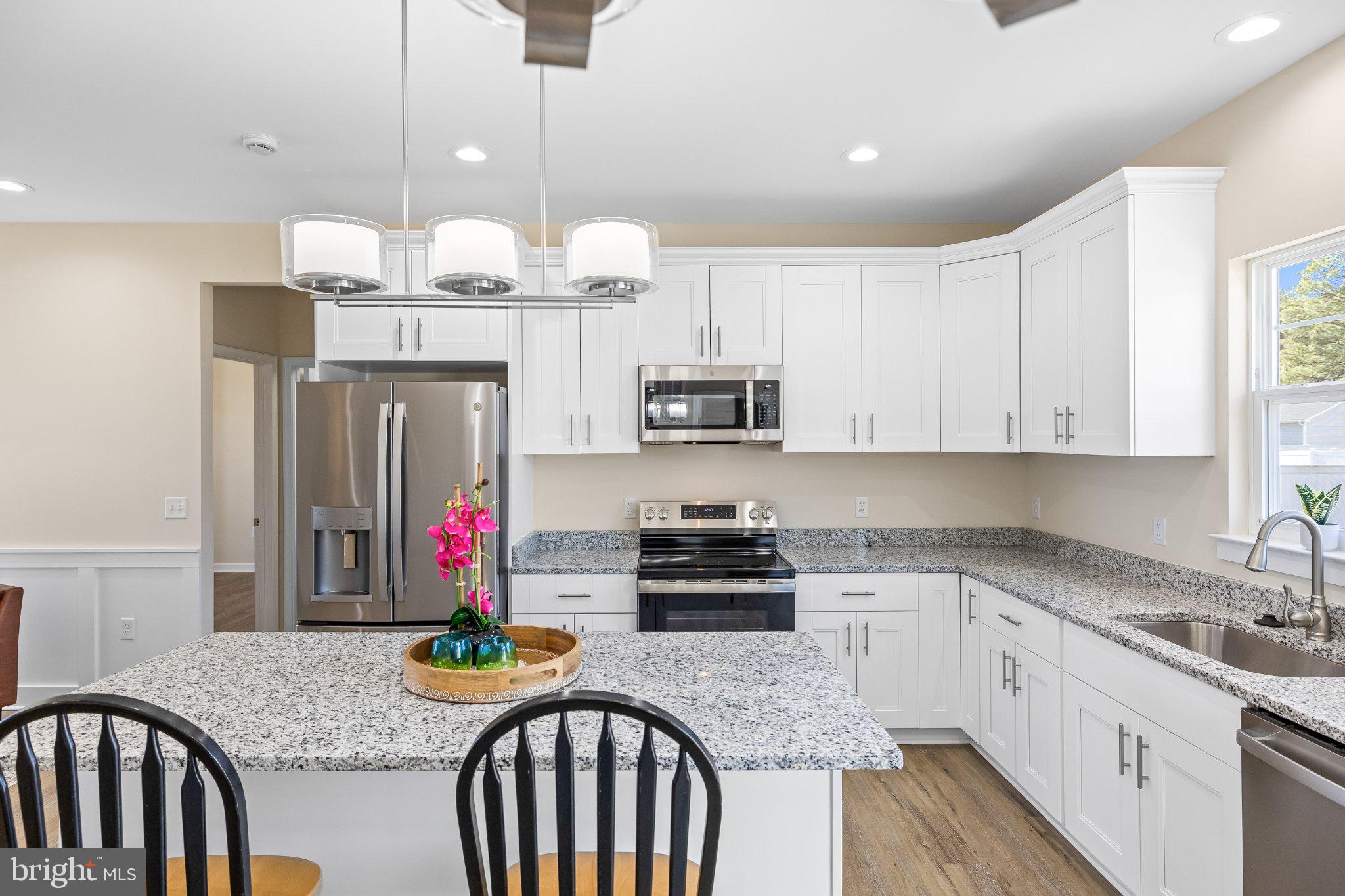 CABIN POINT / GLEBE HARBOR - Residential