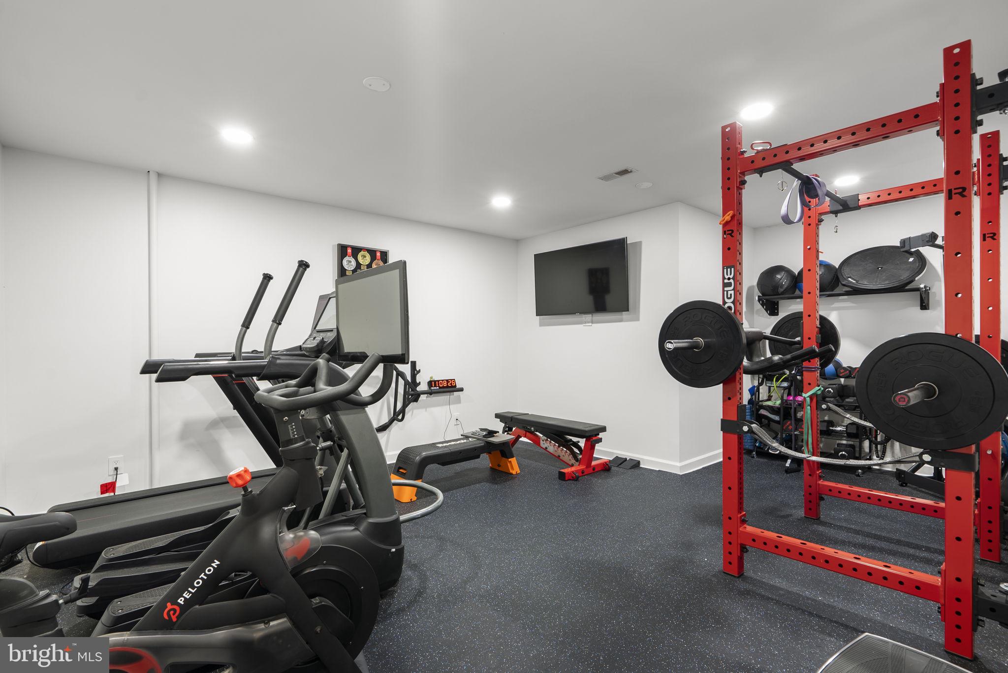 COLLEGE HEIGHTS ESTATES - Residential