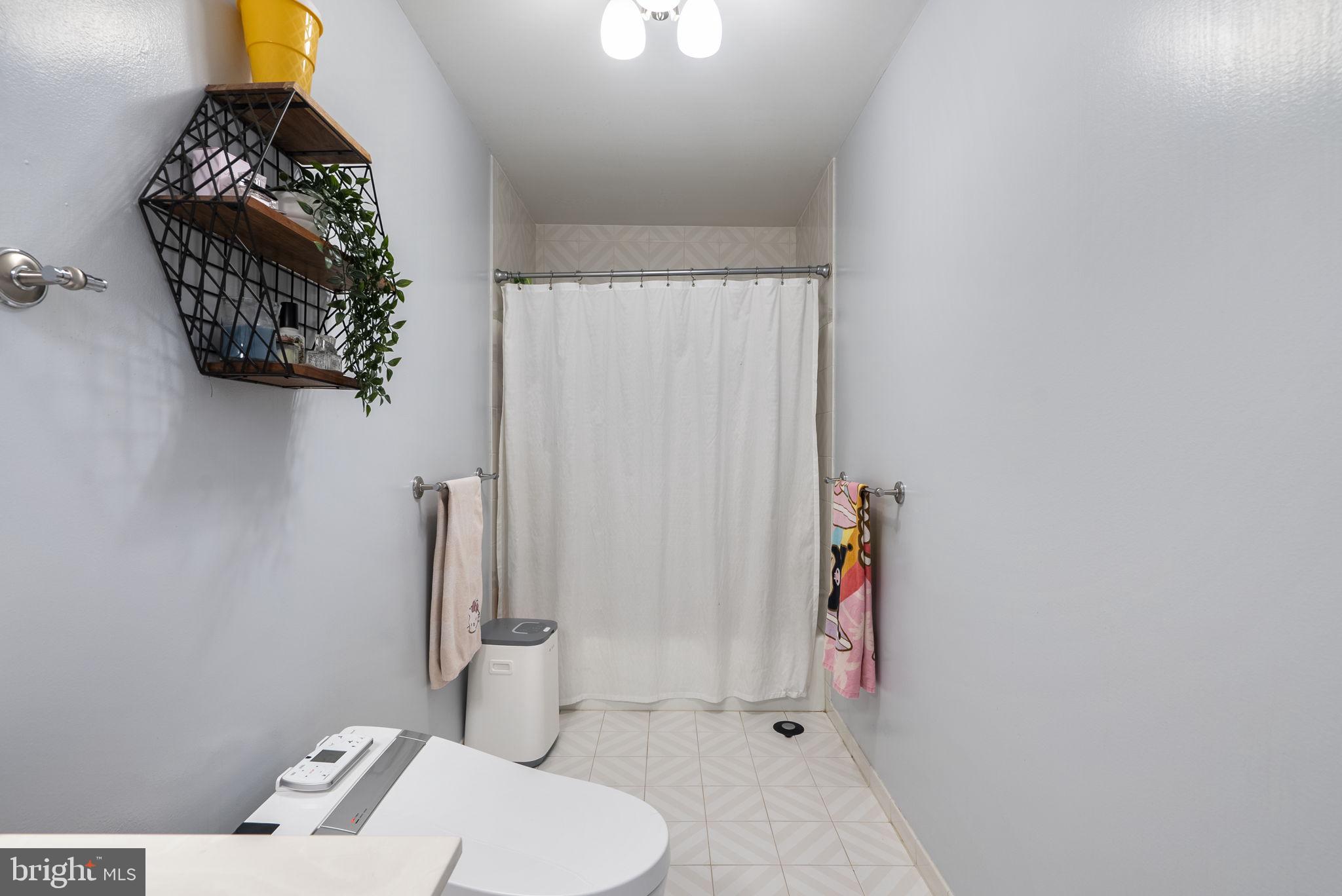 COLLEGE HEIGHTS ESTATES - Residential