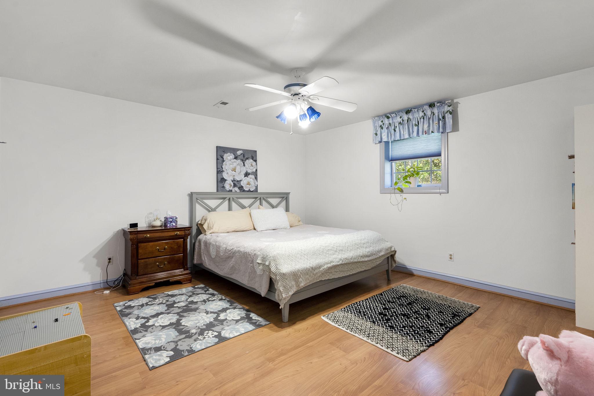 COLLEGE HEIGHTS ESTATES - Residential