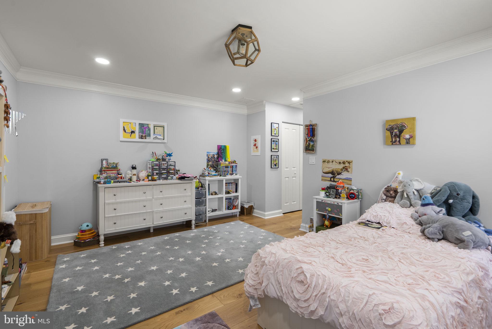 COLLEGE HEIGHTS ESTATES - Residential