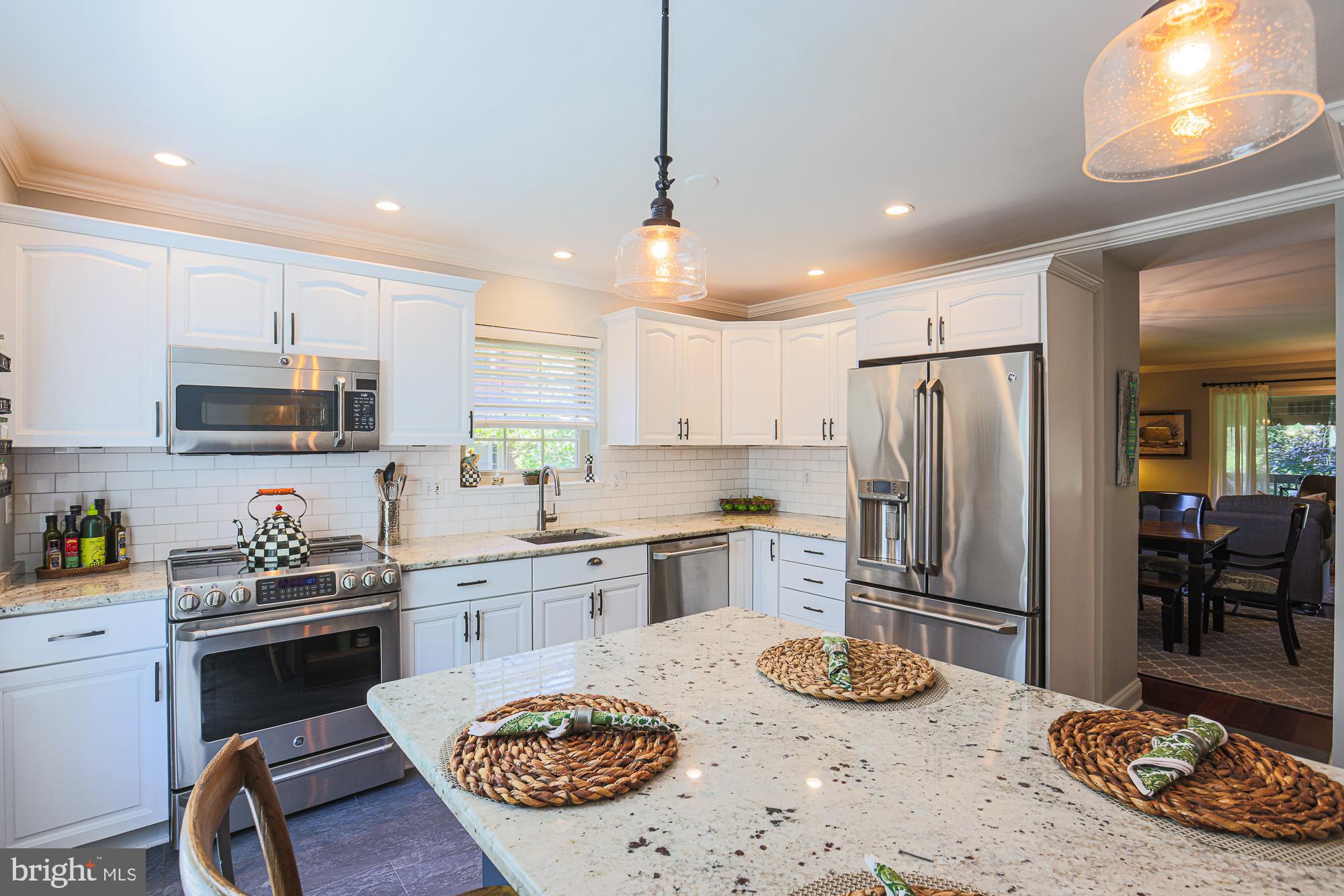 LOVETON FARMS - Residential