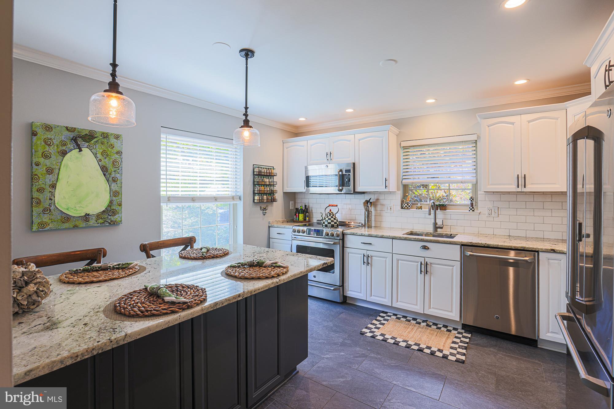 LOVETON FARMS - Residential