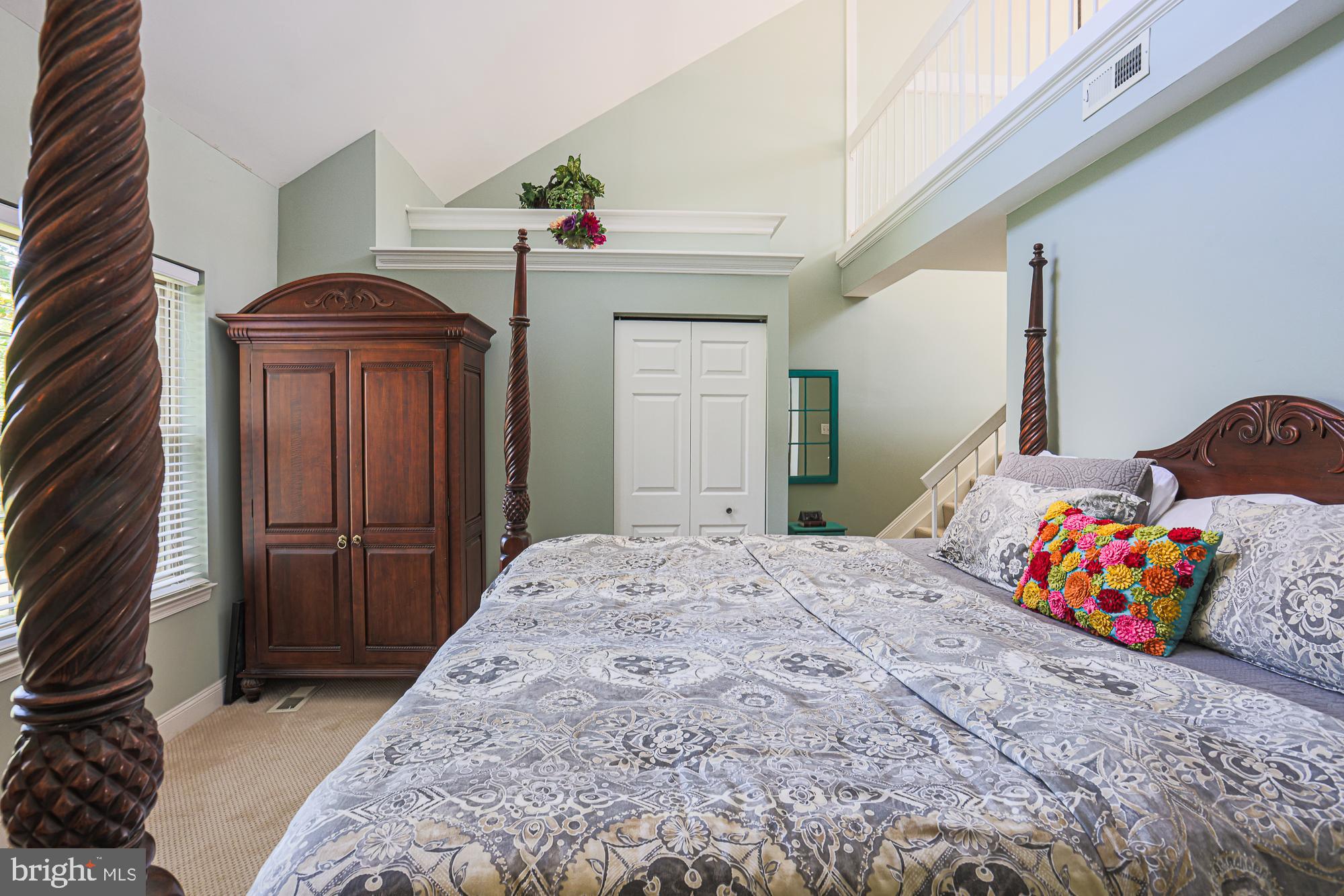 LOVETON FARMS - Residential