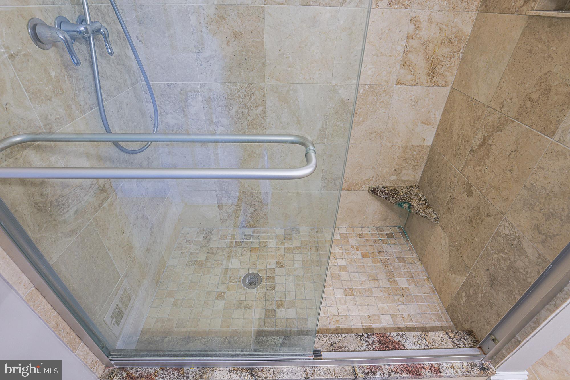 LOVETON FARMS - Residential