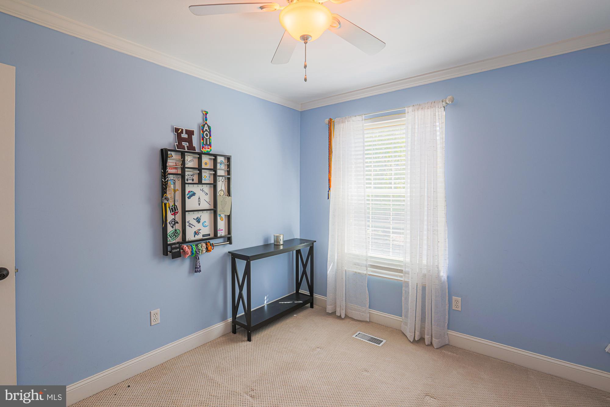 LOVETON FARMS - Residential